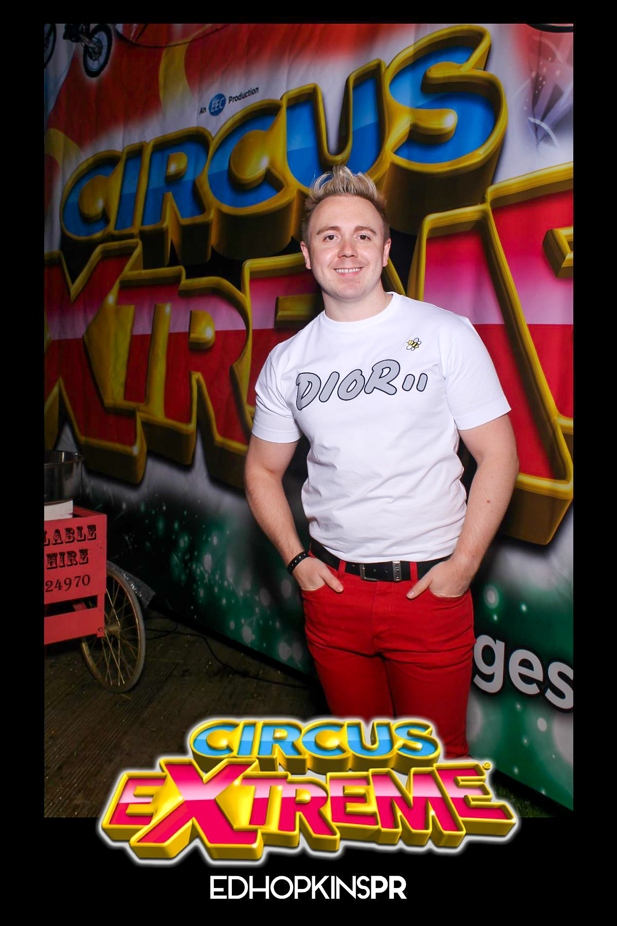 Circus Extreme Press Night - Selfie Mirror | View more photos from the event at gallery.freshbooths.com/u/FreshBooths/Circus-Extreme-Press-Night-Selfie-Mirror