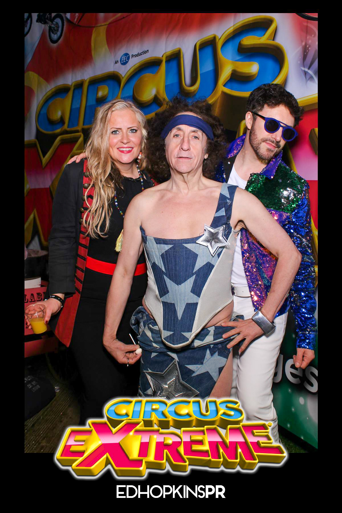 Circus Extreme Press Night - Selfie Mirror | View more photos from the event at gallery.freshbooths.com/u/FreshBooths/Circus-Extreme-Press-Night-Selfie-Mirror