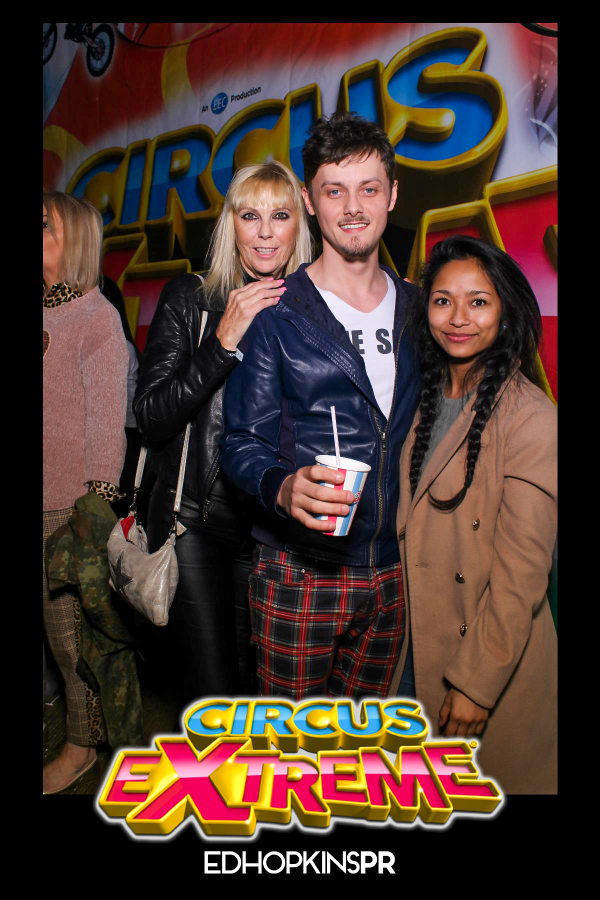 Circus Extreme Press Night - Selfie Mirror | View more photos from the event at gallery.freshbooths.com/u/FreshBooths/Circus-Extreme-Press-Night-Selfie-Mirror