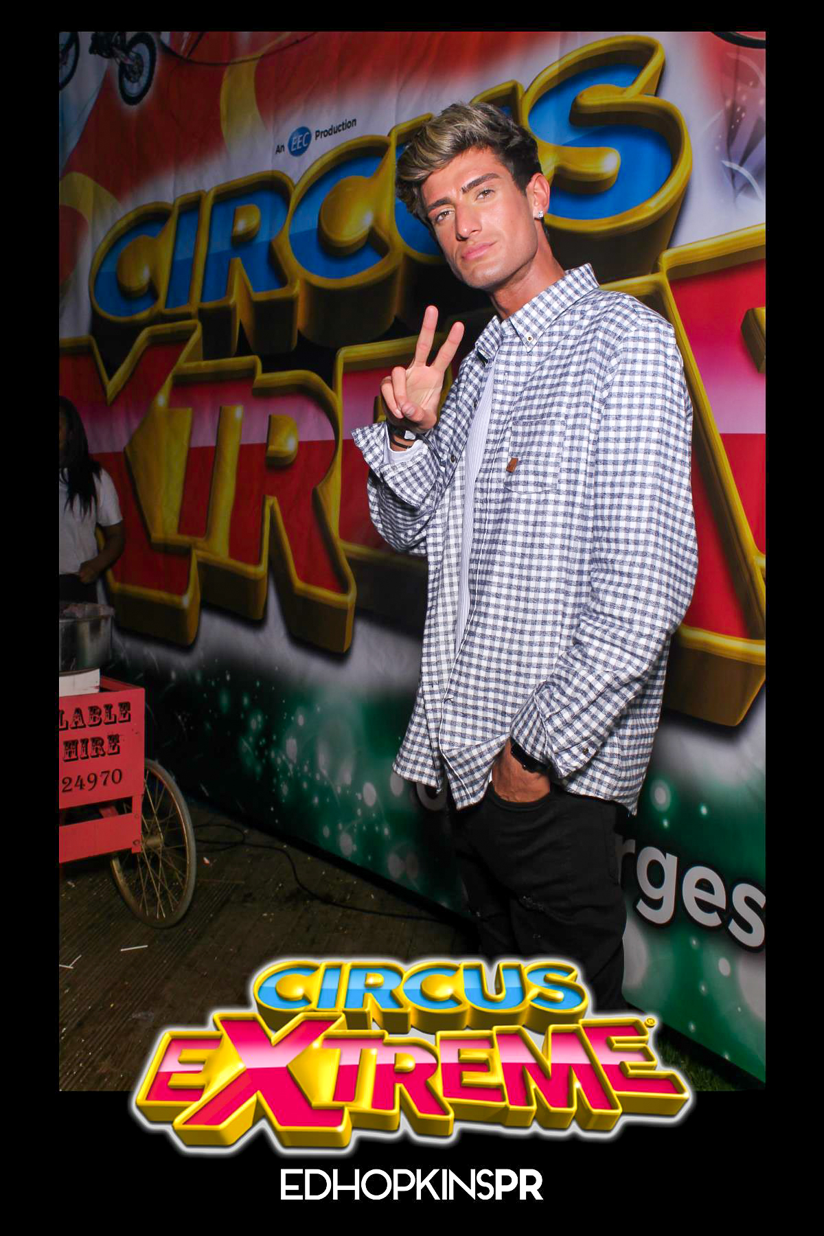 Circus Extreme Press Night - Selfie Mirror | View more photos from the event at gallery.freshbooths.com/u/FreshBooths/Circus-Extreme-Press-Night-Selfie-Mirror