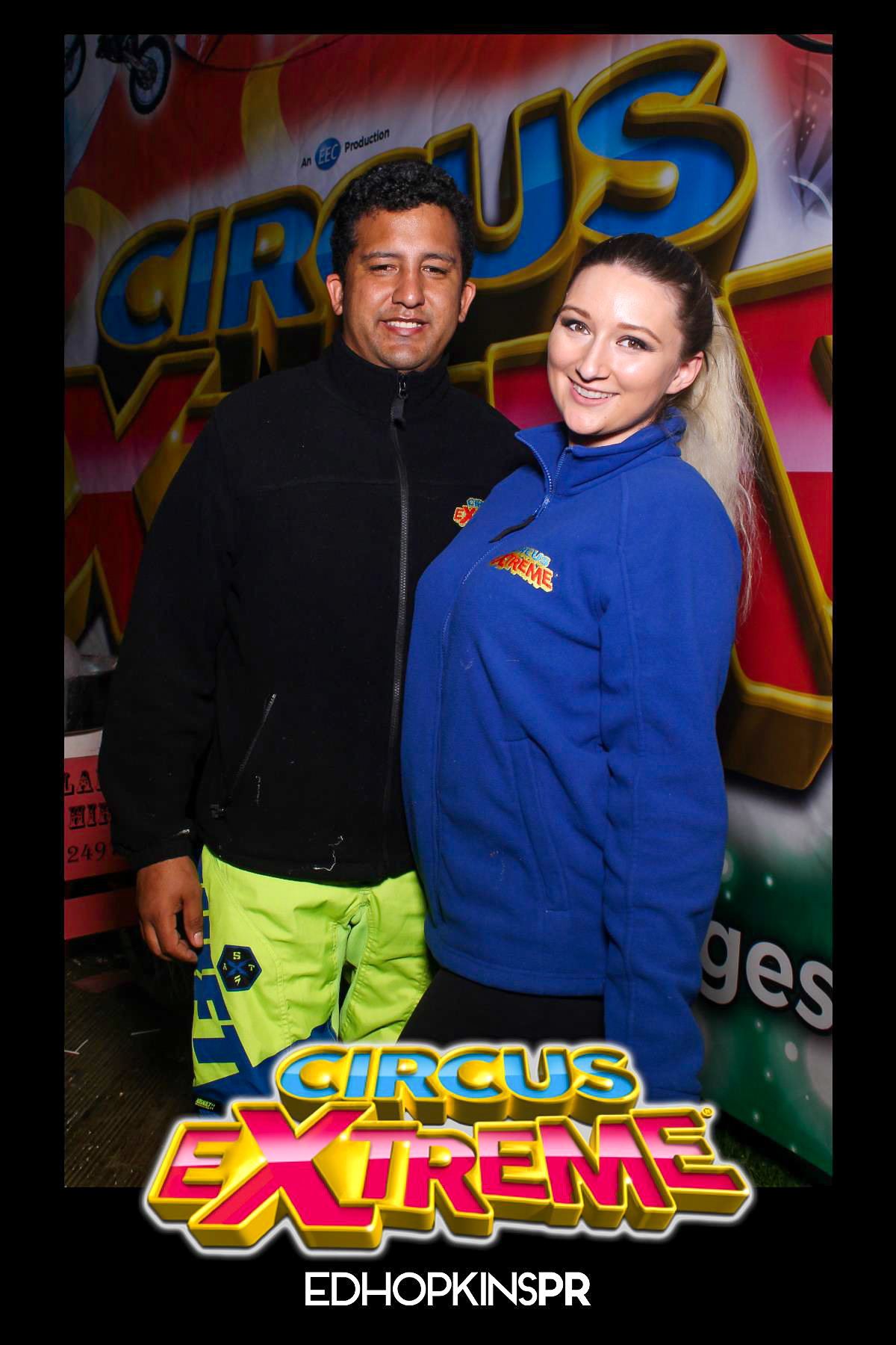 Circus Extreme Press Night - Selfie Mirror | View more photos from the event at gallery.freshbooths.com/u/FreshBooths/Circus-Extreme-Press-Night-Selfie-Mirror