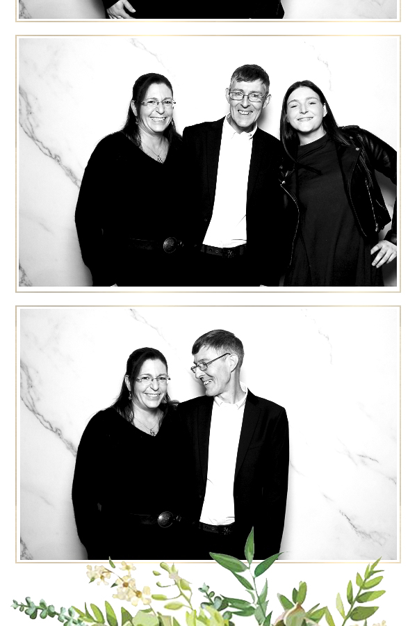 David & Janets Blessing - Classic Open Booth | View more photos from the event at gallery.freshbooths.com/u/FreshBooths/David-Janets-Blessing-Classic-Open-Booth