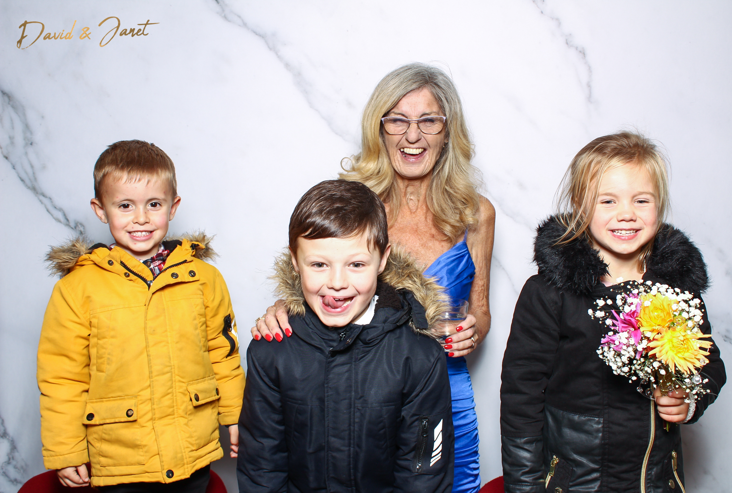 David & Janets Blessing - Classic Open Booth | View more photos from the event at gallery.freshbooths.com/u/FreshBooths/David-Janets-Blessing-Classic-Open-Booth