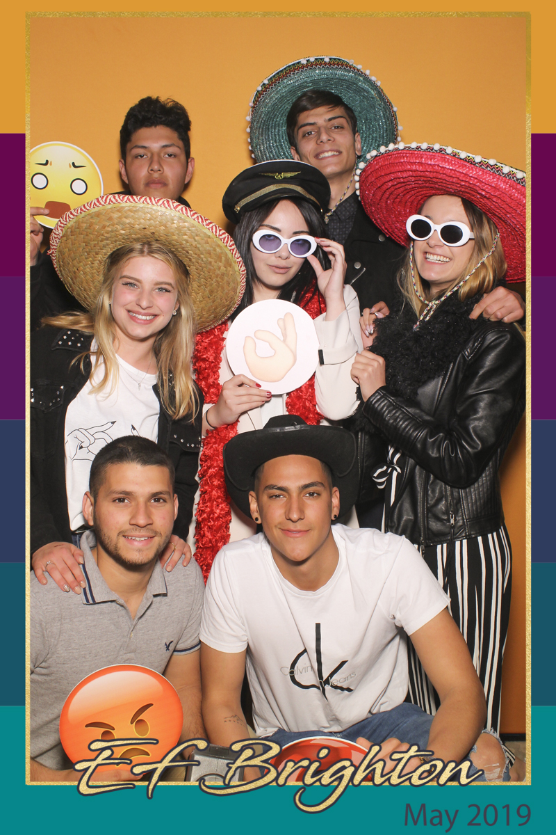 EF Brighton May 2019 - Selfie Mirror | View more photos from the event at gallery.freshbooths.com/u/FreshBooths/EF-Brighton-May-2019-Selfie-Mirror