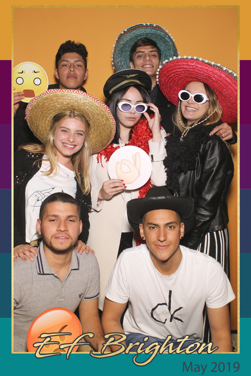 EF Brighton May 2019 - Selfie Mirror | View more photos from the event at gallery.freshbooths.com/u/FreshBooths/EF-Brighton-May-2019-Selfie-Mirror