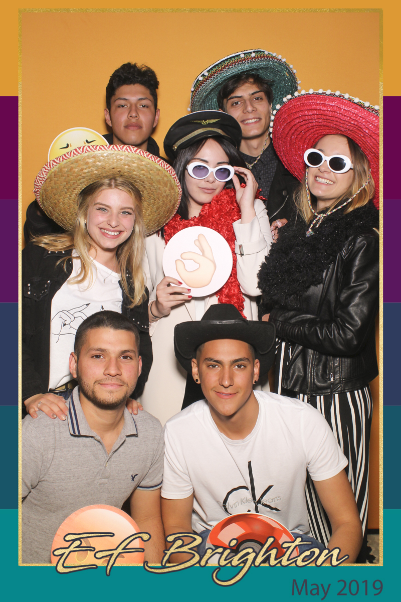 EF Brighton May 2019 - Selfie Mirror | View more photos from the event at gallery.freshbooths.com/u/FreshBooths/EF-Brighton-May-2019-Selfie-Mirror