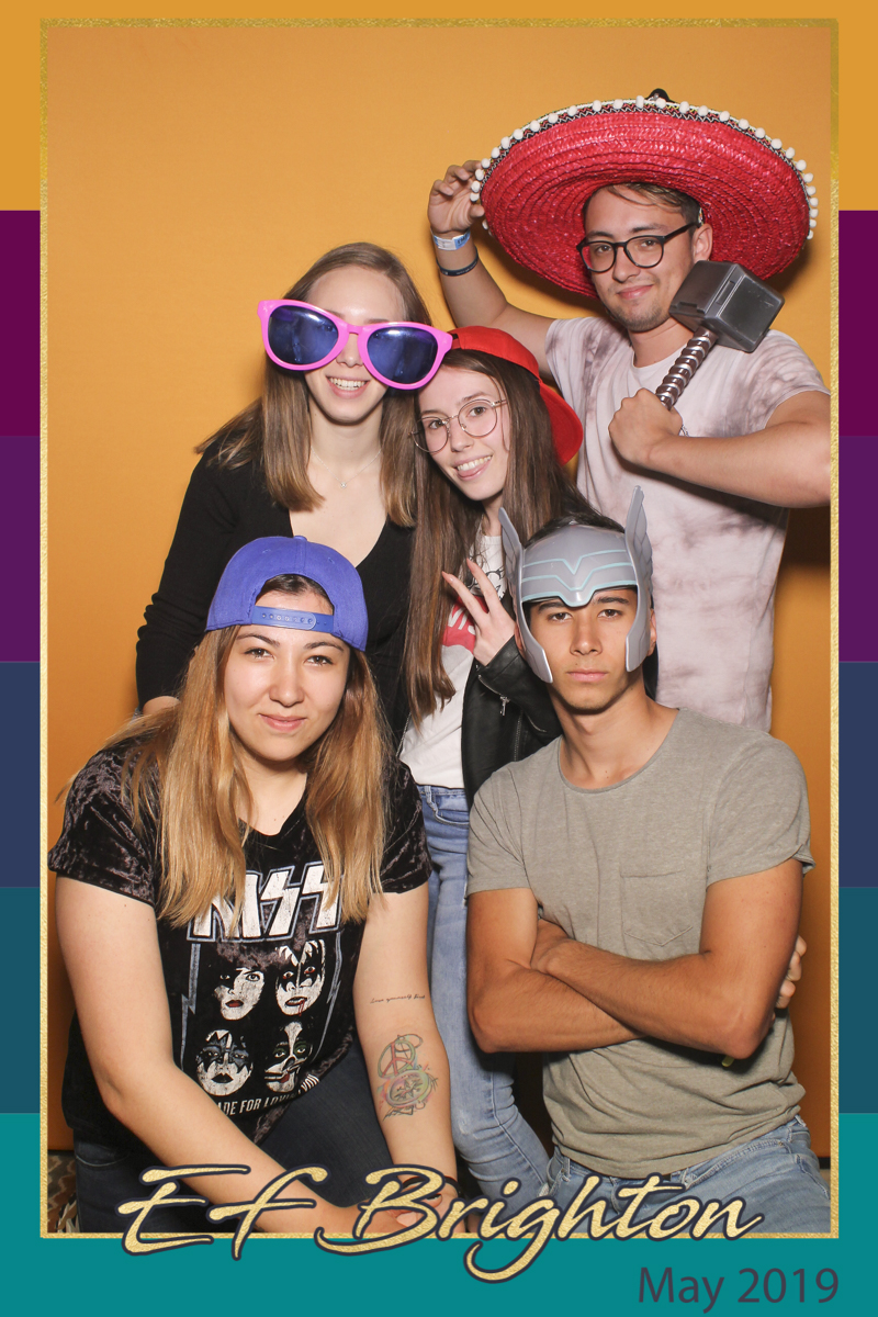 EF Brighton May 2019 - Selfie Mirror | View more photos from the event at gallery.freshbooths.com/u/FreshBooths/EF-Brighton-May-2019-Selfie-Mirror