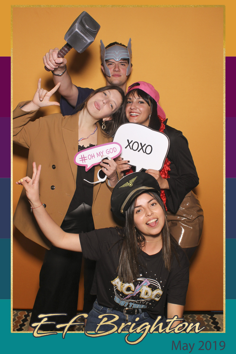 EF Brighton May 2019 - Selfie Mirror | View more photos from the event at gallery.freshbooths.com/u/FreshBooths/EF-Brighton-May-2019-Selfie-Mirror