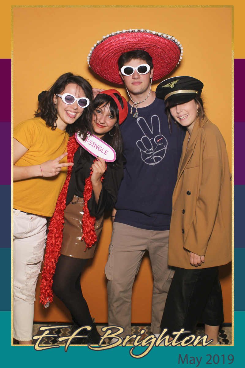 EF Brighton May 2019 - Selfie Mirror | View more photos from the event at gallery.freshbooths.com/u/FreshBooths/EF-Brighton-May-2019-Selfie-Mirror