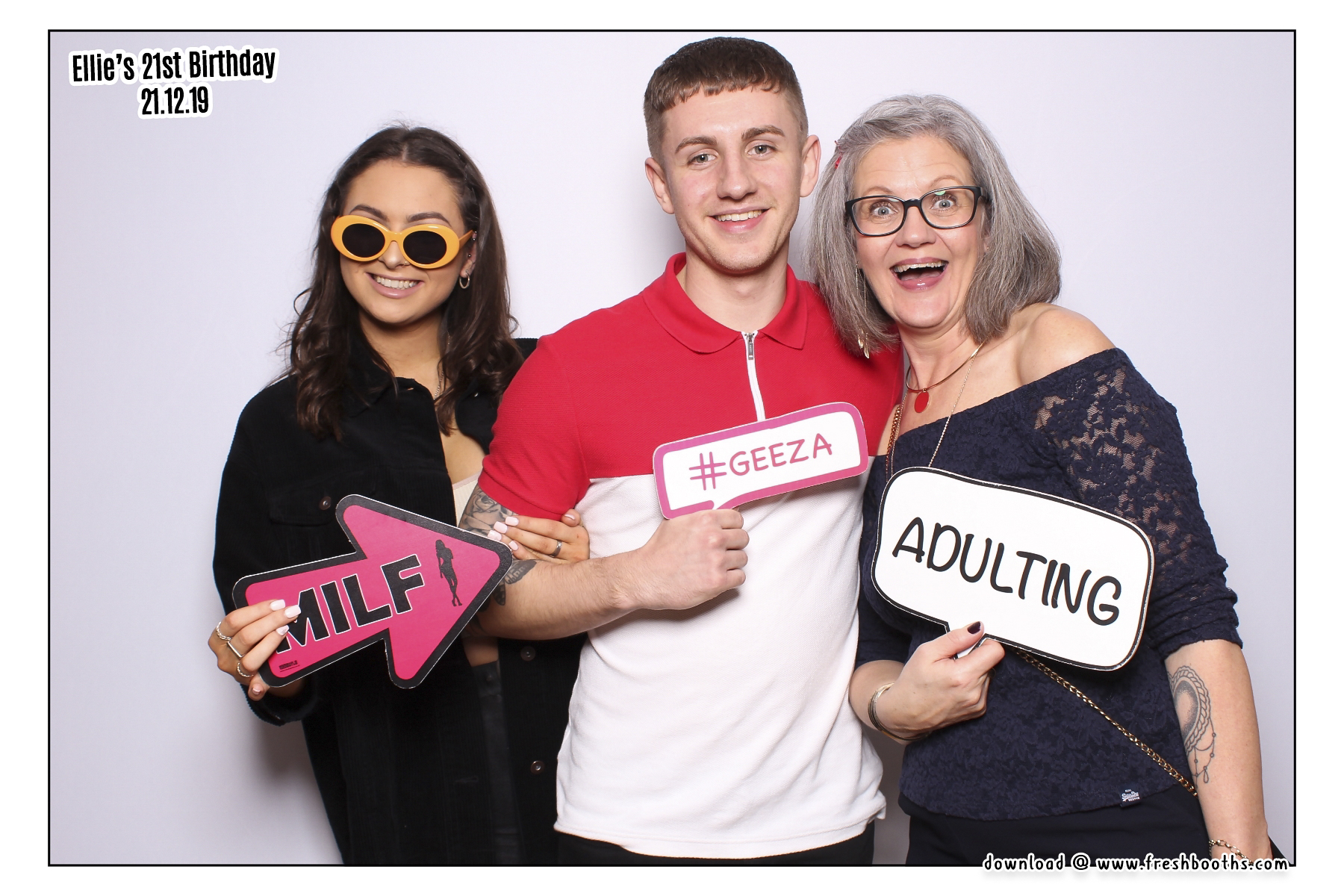 Ellie's 21st Birthday - Classic Open Booth | View more photos from the event at gallery.freshbooths.com/u/FreshBooths/Ellies-21st-Birthday-Classic-Open-Booth