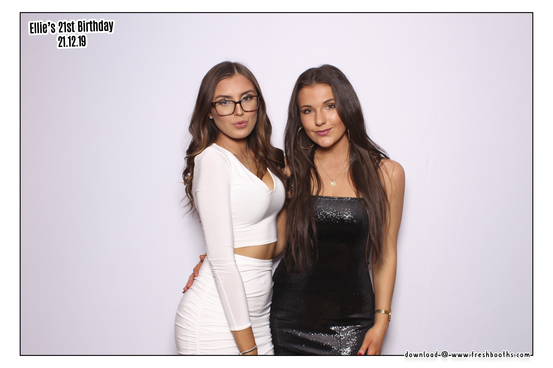 Ellie's 21st Birthday - Classic Open Booth | View more photos from the event at gallery.freshbooths.com/u/FreshBooths/Ellies-21st-Birthday-Classic-Open-Booth