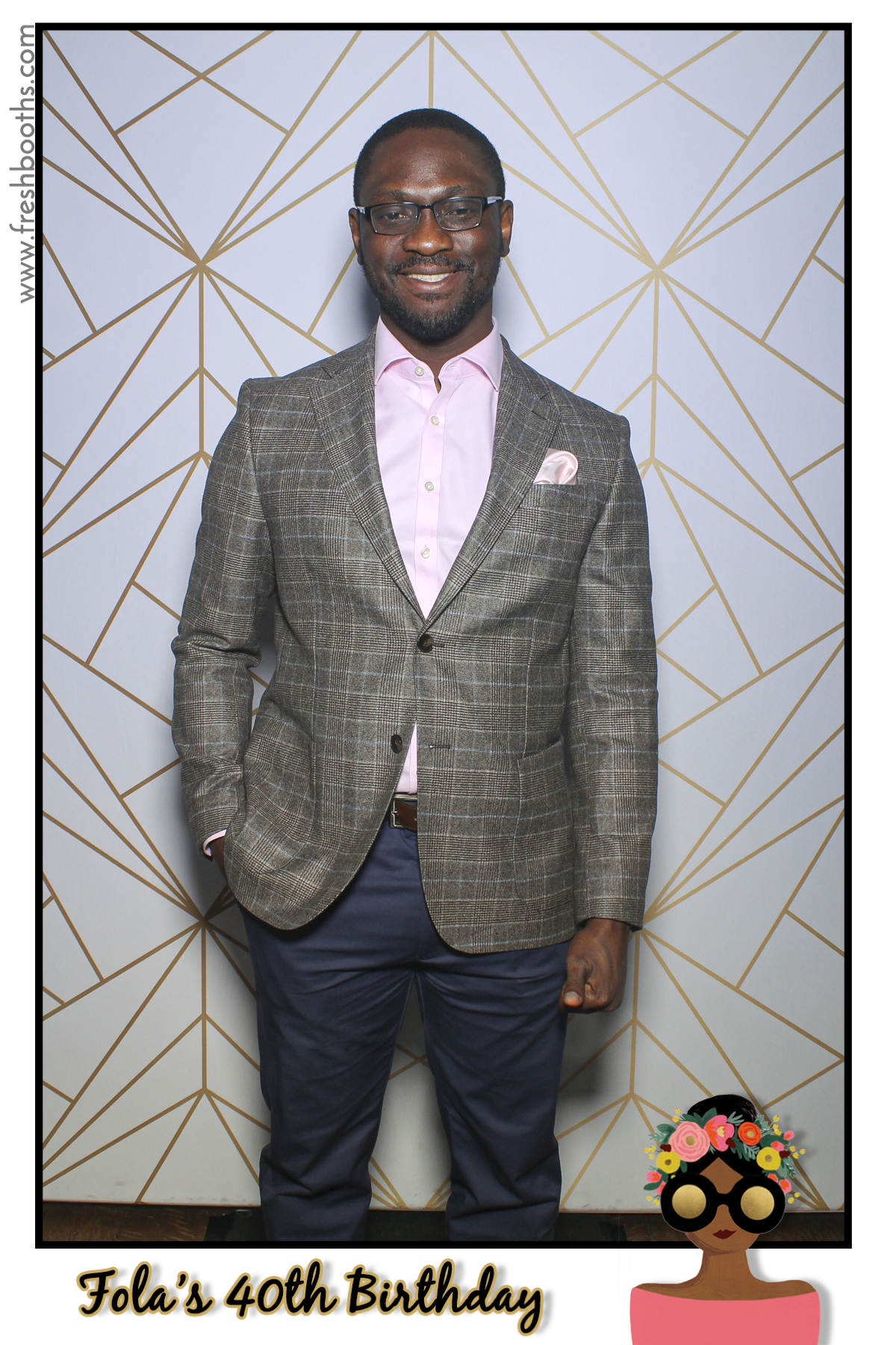 Fola's 40th Birthday Party - Selfie Mirror | View more photos from the event at gallery.freshbooths.com/u/FreshBooths/Folas-40th-Birthday-Party-Selfie-Mirror