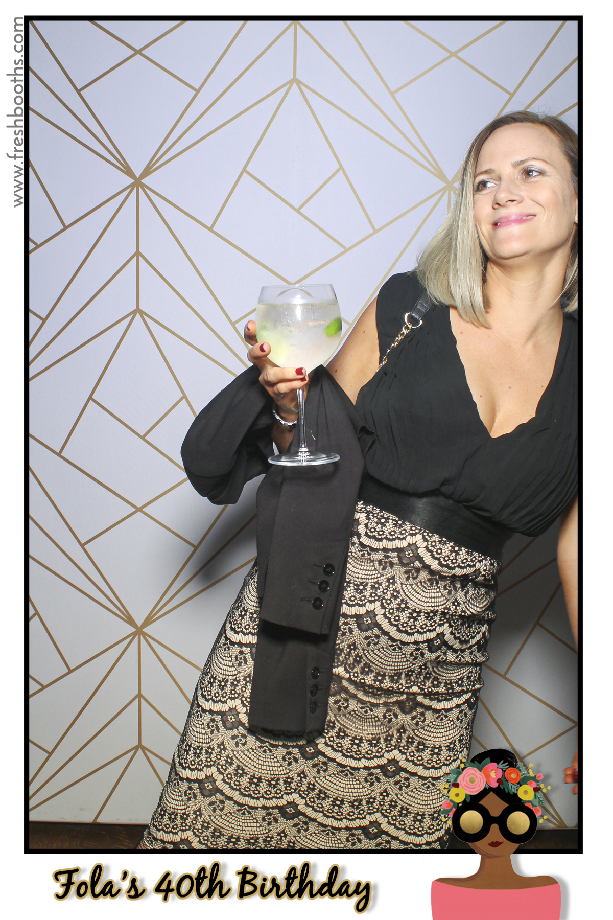 Fola's 40th Birthday Party - Selfie Mirror | View more photos from the event at gallery.freshbooths.com/u/FreshBooths/Folas-40th-Birthday-Party-Selfie-Mirror