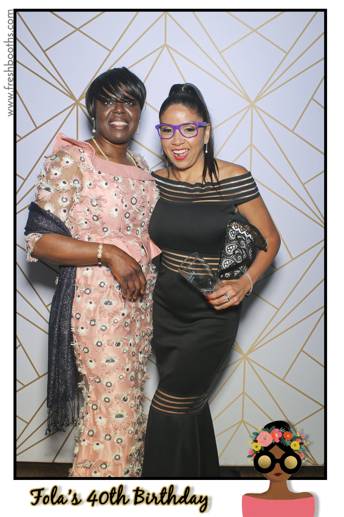 Fola's 40th Birthday Party - Selfie Mirror | View more photos from the event at gallery.freshbooths.com/u/FreshBooths/Folas-40th-Birthday-Party-Selfie-Mirror