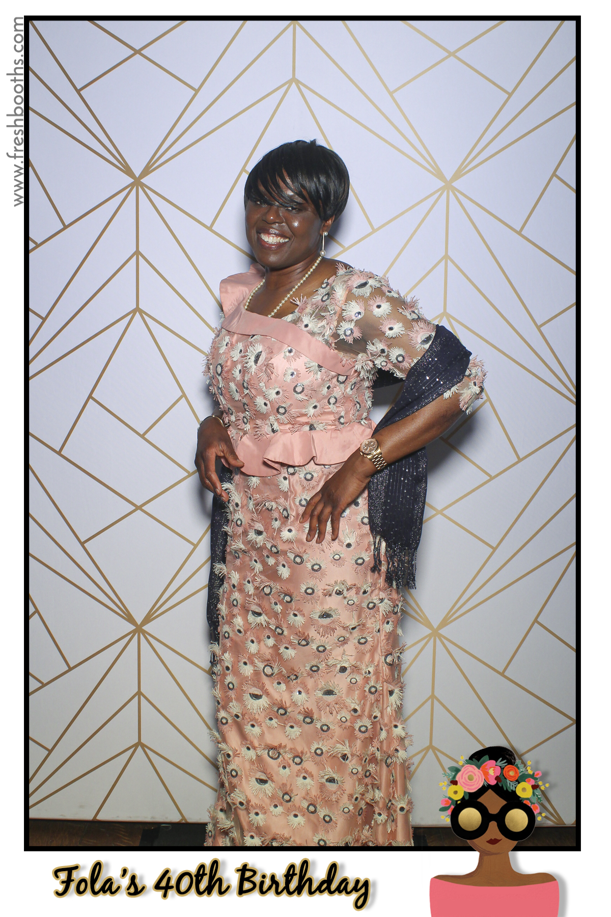 Fola's 40th Birthday Party - Selfie Mirror | View more photos from the event at gallery.freshbooths.com/u/FreshBooths/Folas-40th-Birthday-Party-Selfie-Mirror