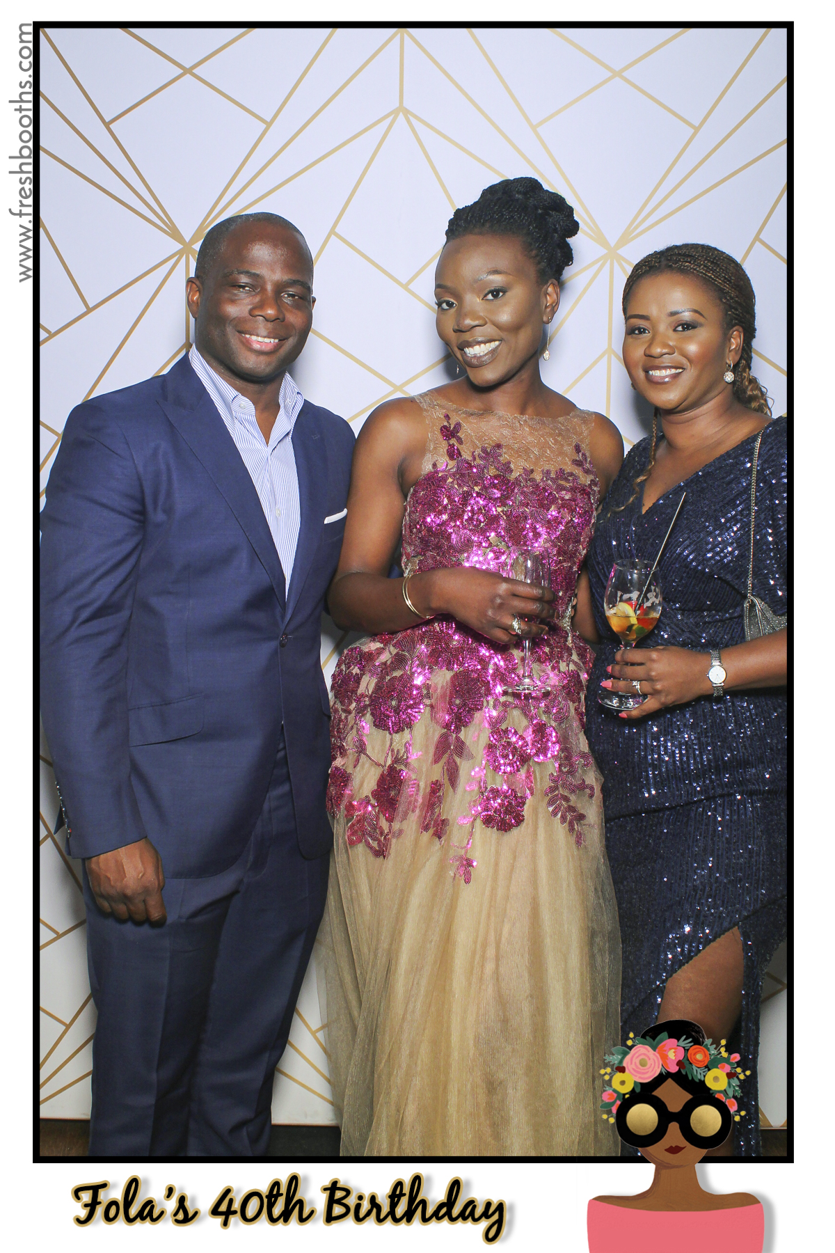 Fola's 40th Birthday Party - Selfie Mirror | View more photos from the event at gallery.freshbooths.com/u/FreshBooths/Folas-40th-Birthday-Party-Selfie-Mirror
