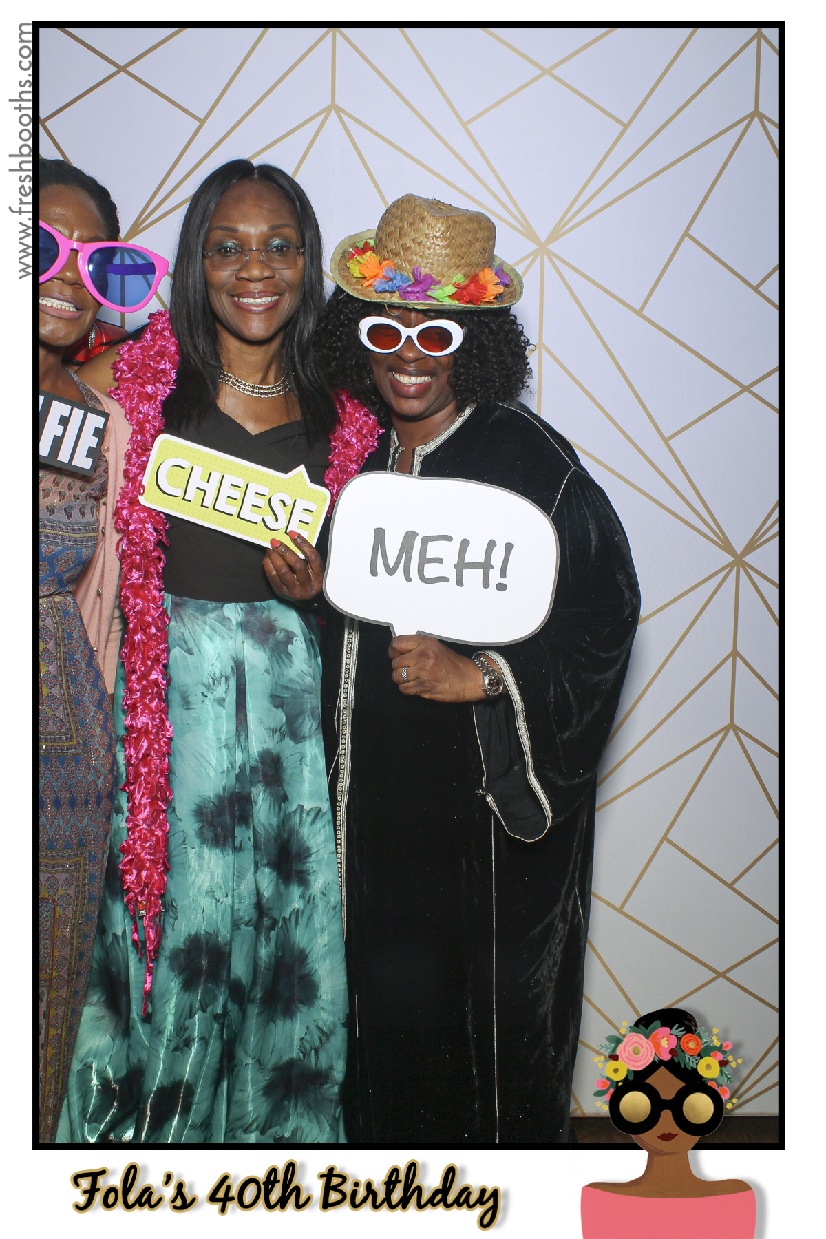 Fola's 40th Birthday Party - Selfie Mirror | View more photos from the event at gallery.freshbooths.com/u/FreshBooths/Folas-40th-Birthday-Party-Selfie-Mirror
