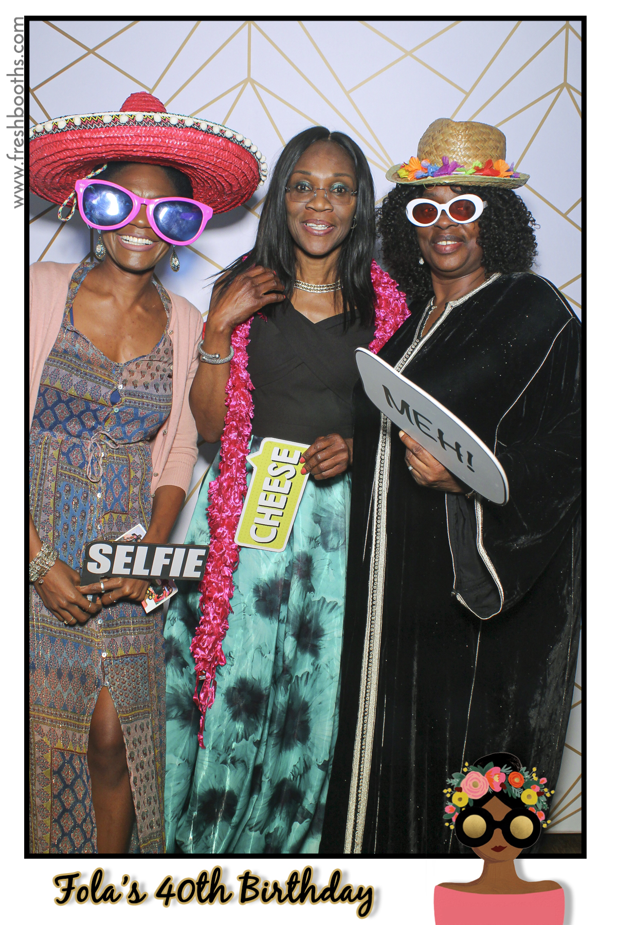 Fola's 40th Birthday Party - Selfie Mirror | View more photos from the event at gallery.freshbooths.com/u/FreshBooths/Folas-40th-Birthday-Party-Selfie-Mirror