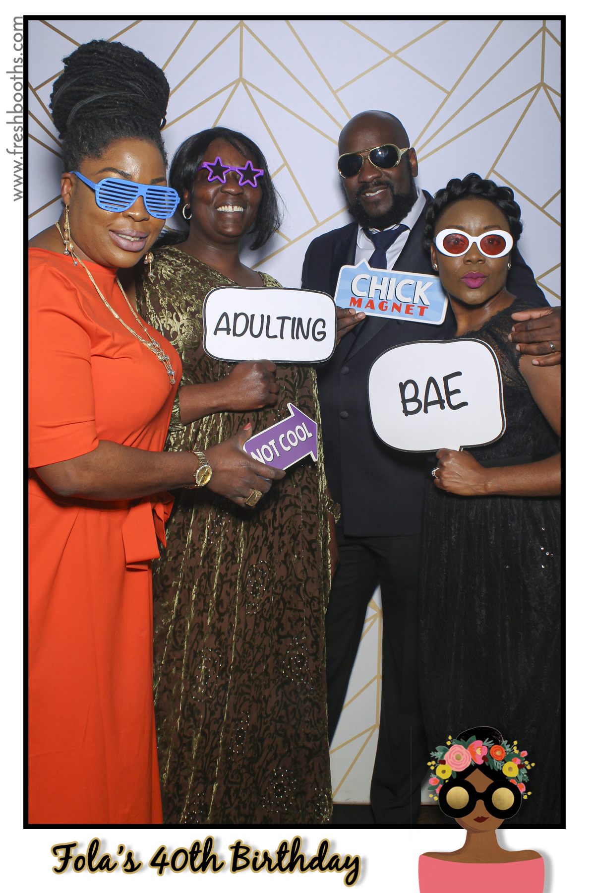 Fola's 40th Birthday Party - Selfie Mirror | View more photos from the event at gallery.freshbooths.com/u/FreshBooths/Folas-40th-Birthday-Party-Selfie-Mirror
