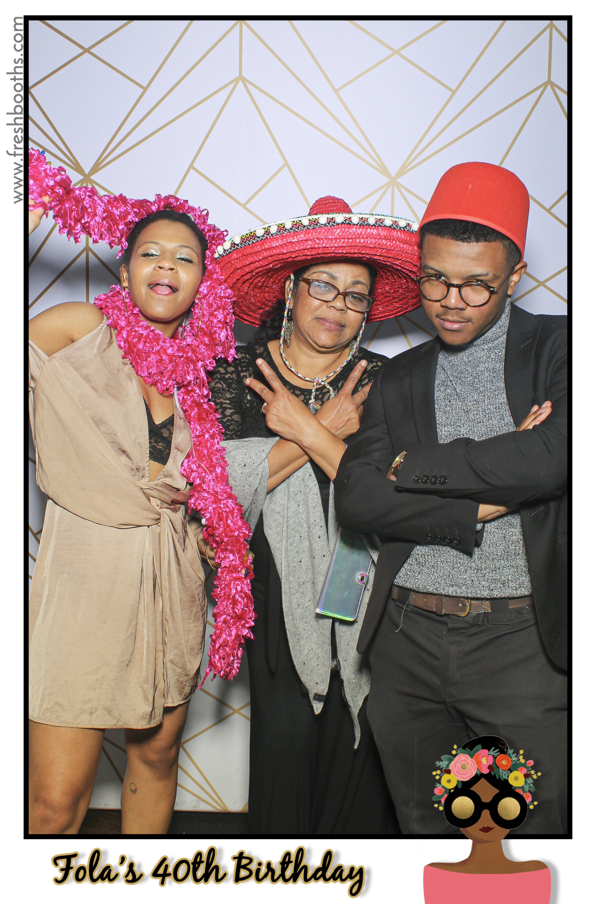Fola's 40th Birthday Party - Selfie Mirror | View more photos from the event at gallery.freshbooths.com/u/FreshBooths/Folas-40th-Birthday-Party-Selfie-Mirror