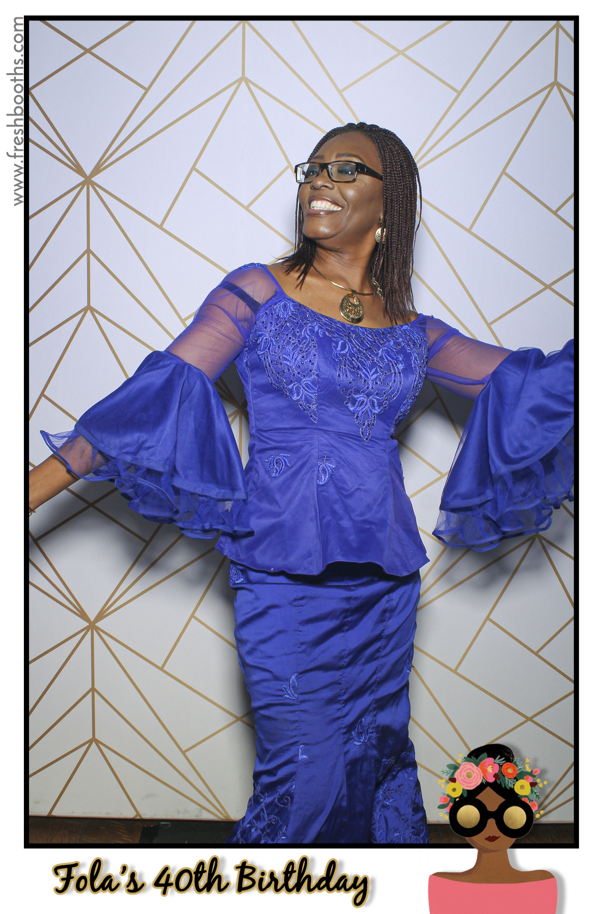 Fola's 40th Birthday Party - Selfie Mirror | View more photos from the event at gallery.freshbooths.com/u/FreshBooths/Folas-40th-Birthday-Party-Selfie-Mirror