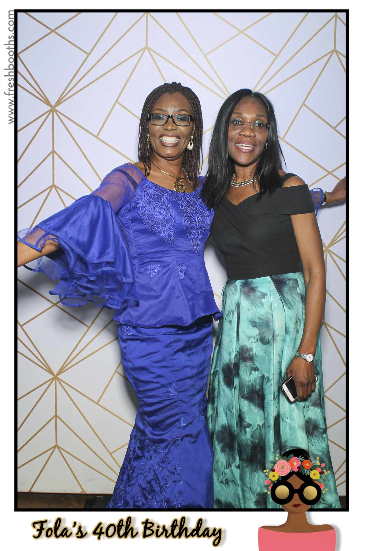 Fola's 40th Birthday Party - Selfie Mirror | View more photos from the event at gallery.freshbooths.com/u/FreshBooths/Folas-40th-Birthday-Party-Selfie-Mirror