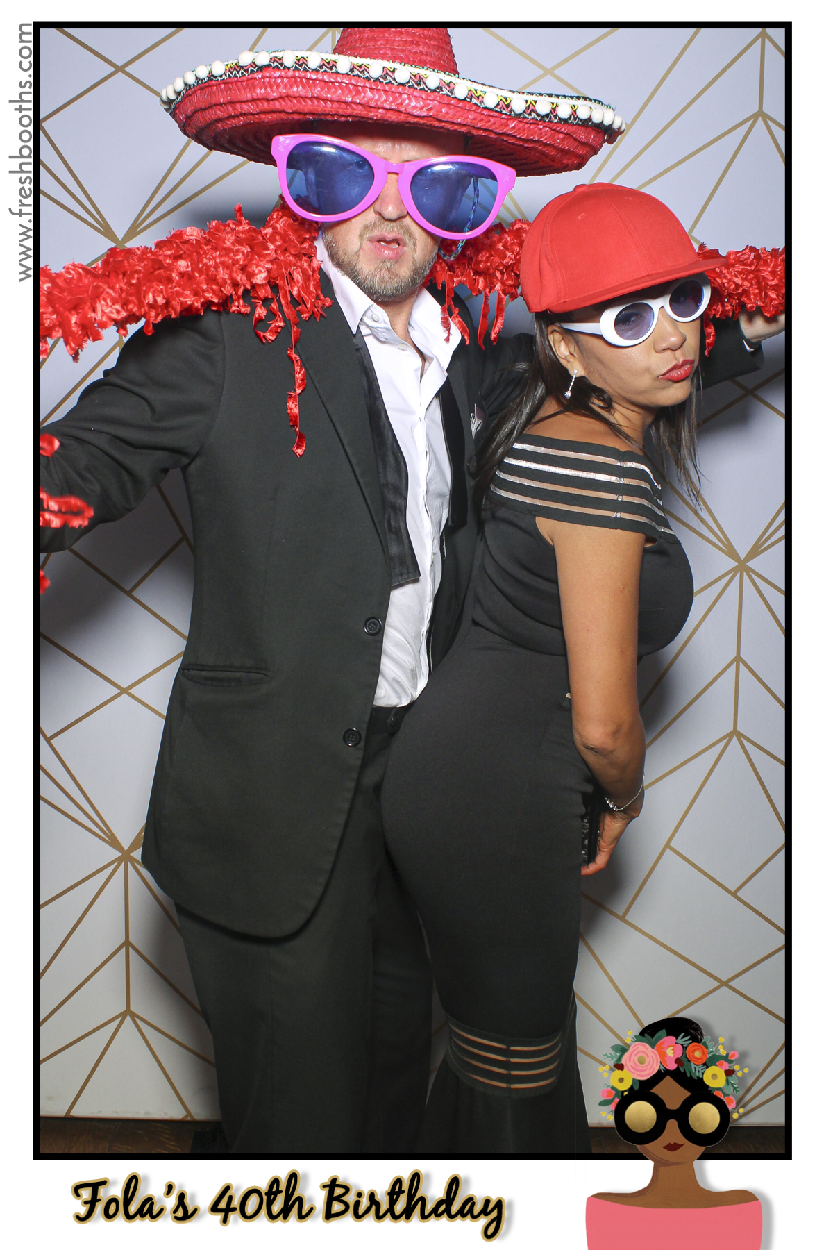 Fola's 40th Birthday Party - Selfie Mirror | View more photos from the event at gallery.freshbooths.com/u/FreshBooths/Folas-40th-Birthday-Party-Selfie-Mirror