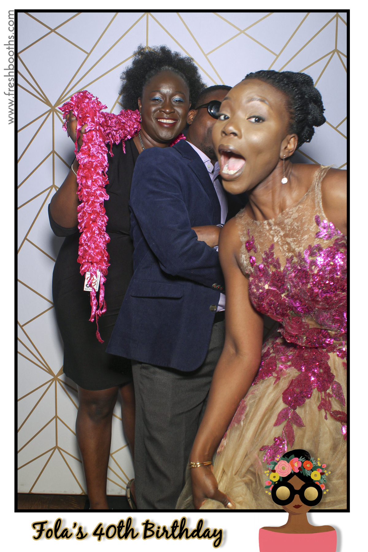 Fola's 40th Birthday Party - Selfie Mirror | View more photos from the event at gallery.freshbooths.com/u/FreshBooths/Folas-40th-Birthday-Party-Selfie-Mirror