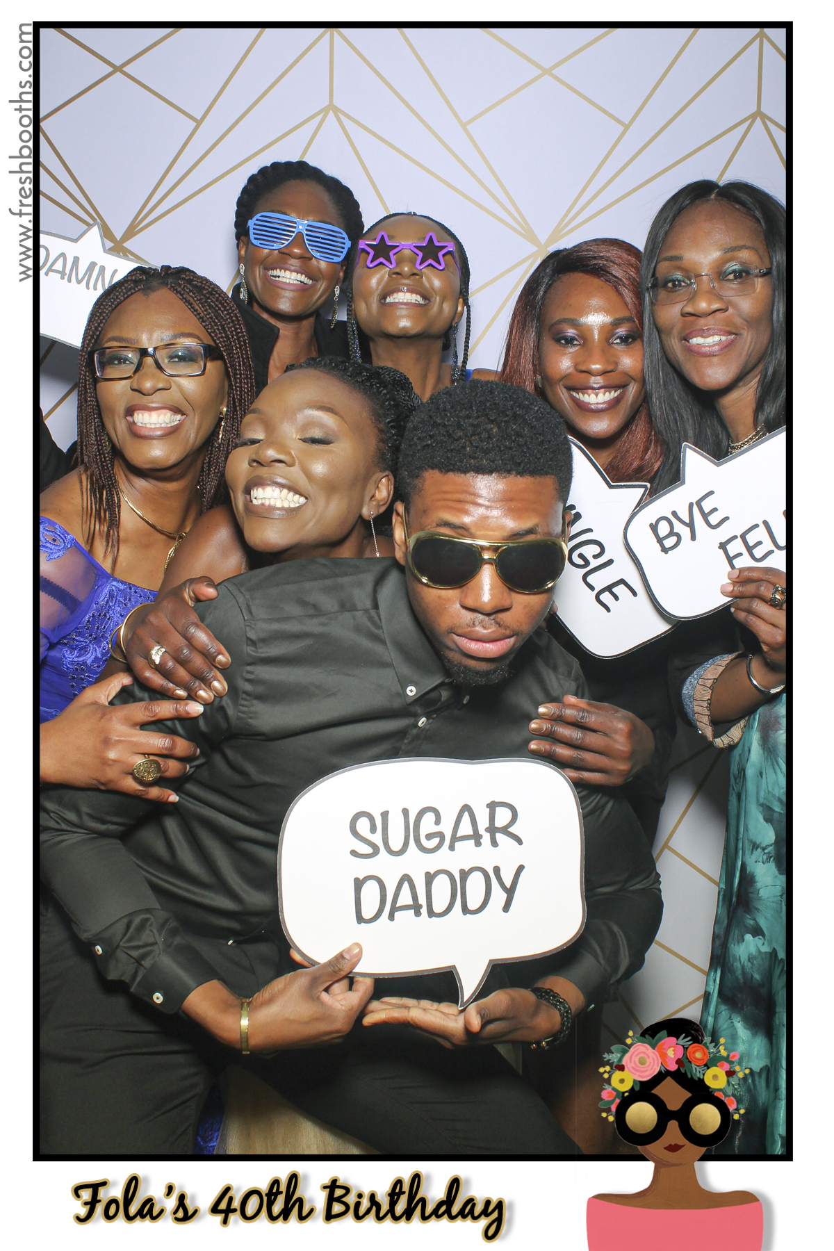 Fola's 40th Birthday Party - Selfie Mirror | View more photos from the event at gallery.freshbooths.com/u/FreshBooths/Folas-40th-Birthday-Party-Selfie-Mirror