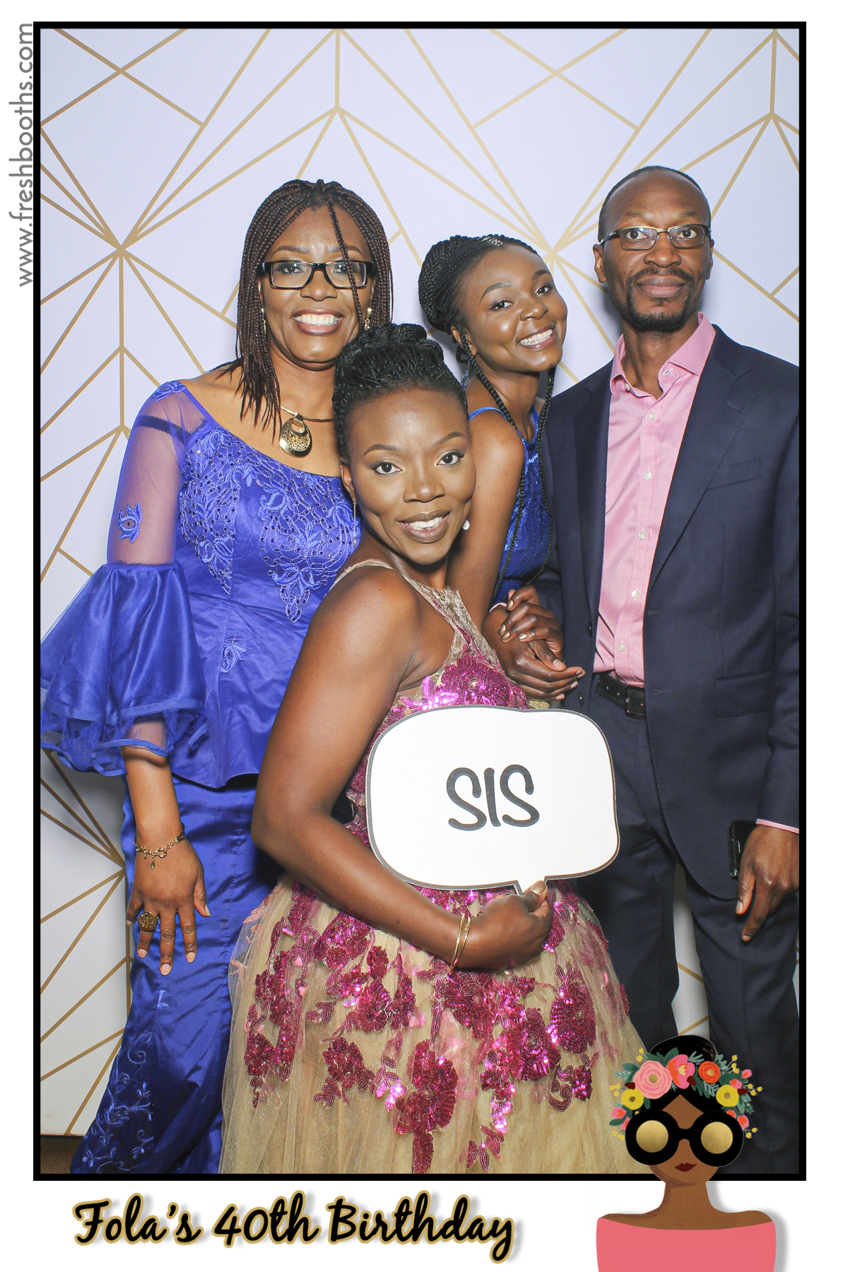Fola's 40th Birthday Party - Selfie Mirror | View more photos from the event at gallery.freshbooths.com/u/FreshBooths/Folas-40th-Birthday-Party-Selfie-Mirror