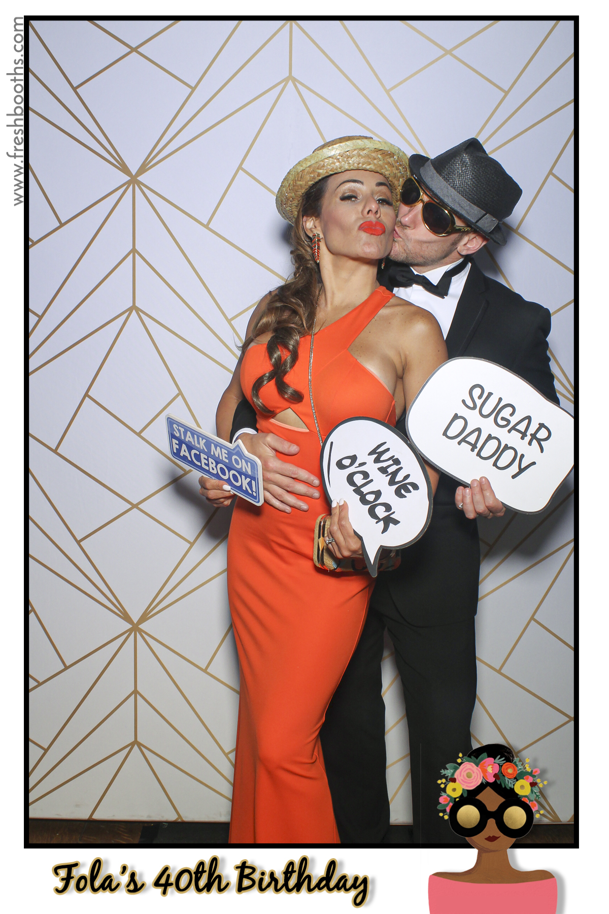 Fola's 40th Birthday Party - Selfie Mirror | View more photos from the event at gallery.freshbooths.com/u/FreshBooths/Folas-40th-Birthday-Party-Selfie-Mirror