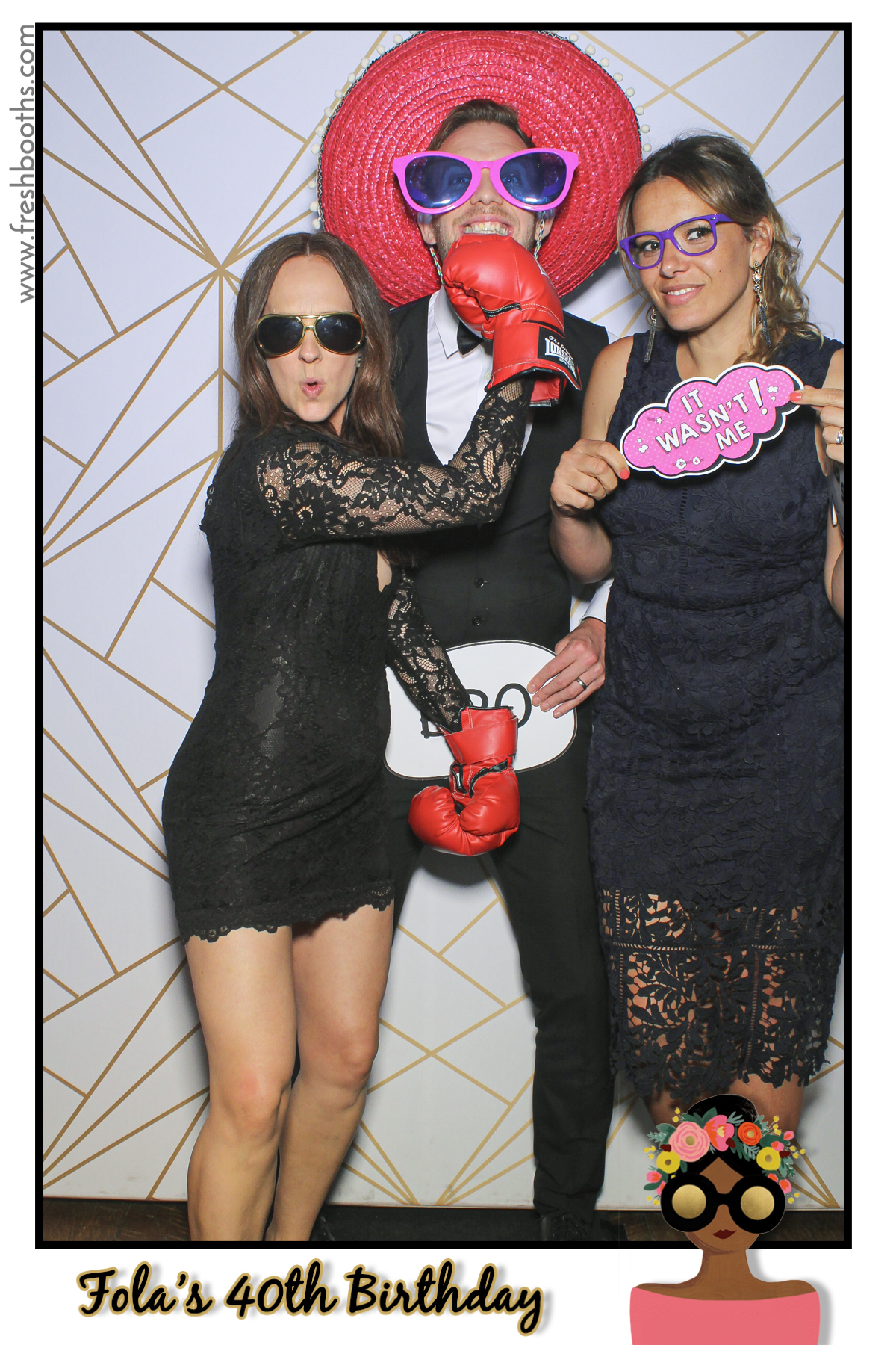Fola's 40th Birthday Party - Selfie Mirror | View more photos from the event at gallery.freshbooths.com/u/FreshBooths/Folas-40th-Birthday-Party-Selfie-Mirror