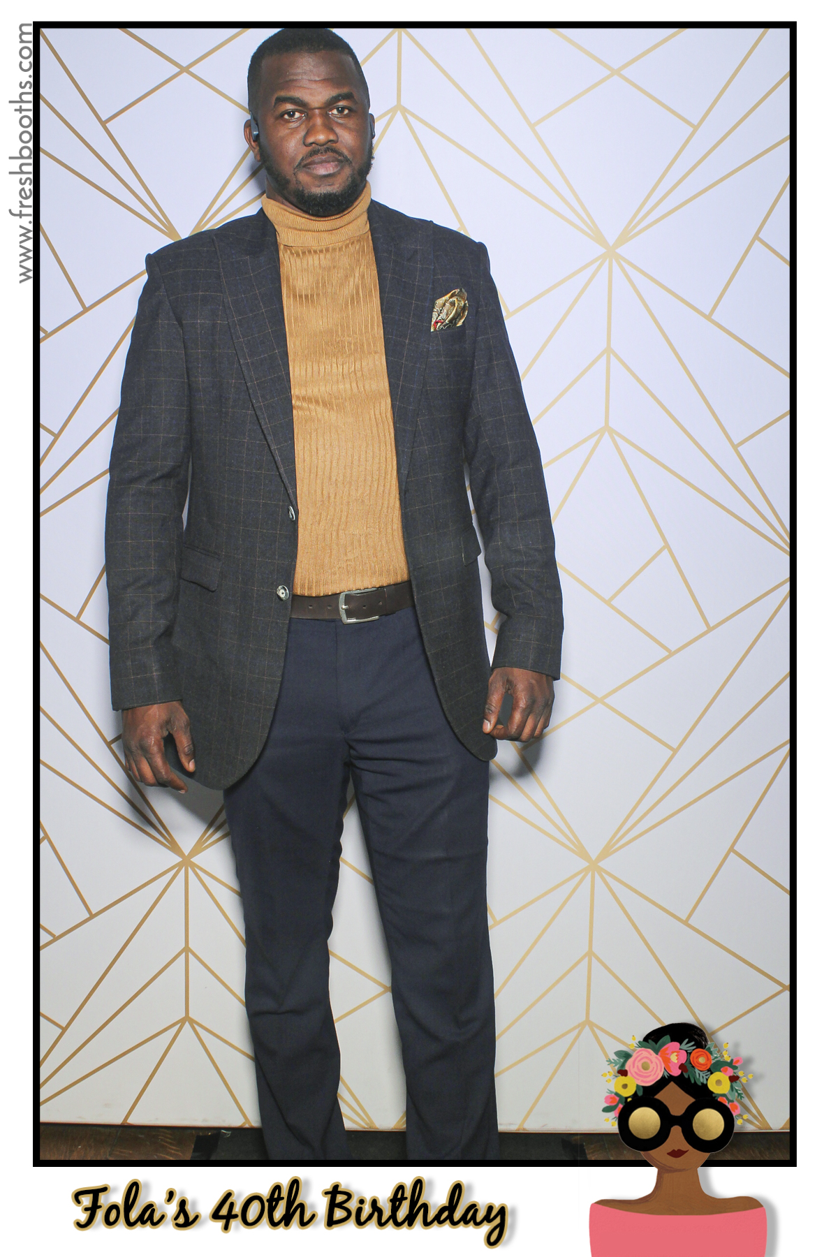 Fola's 40th Birthday Party - Selfie Mirror | View more photos from the event at gallery.freshbooths.com/u/FreshBooths/Folas-40th-Birthday-Party-Selfie-Mirror