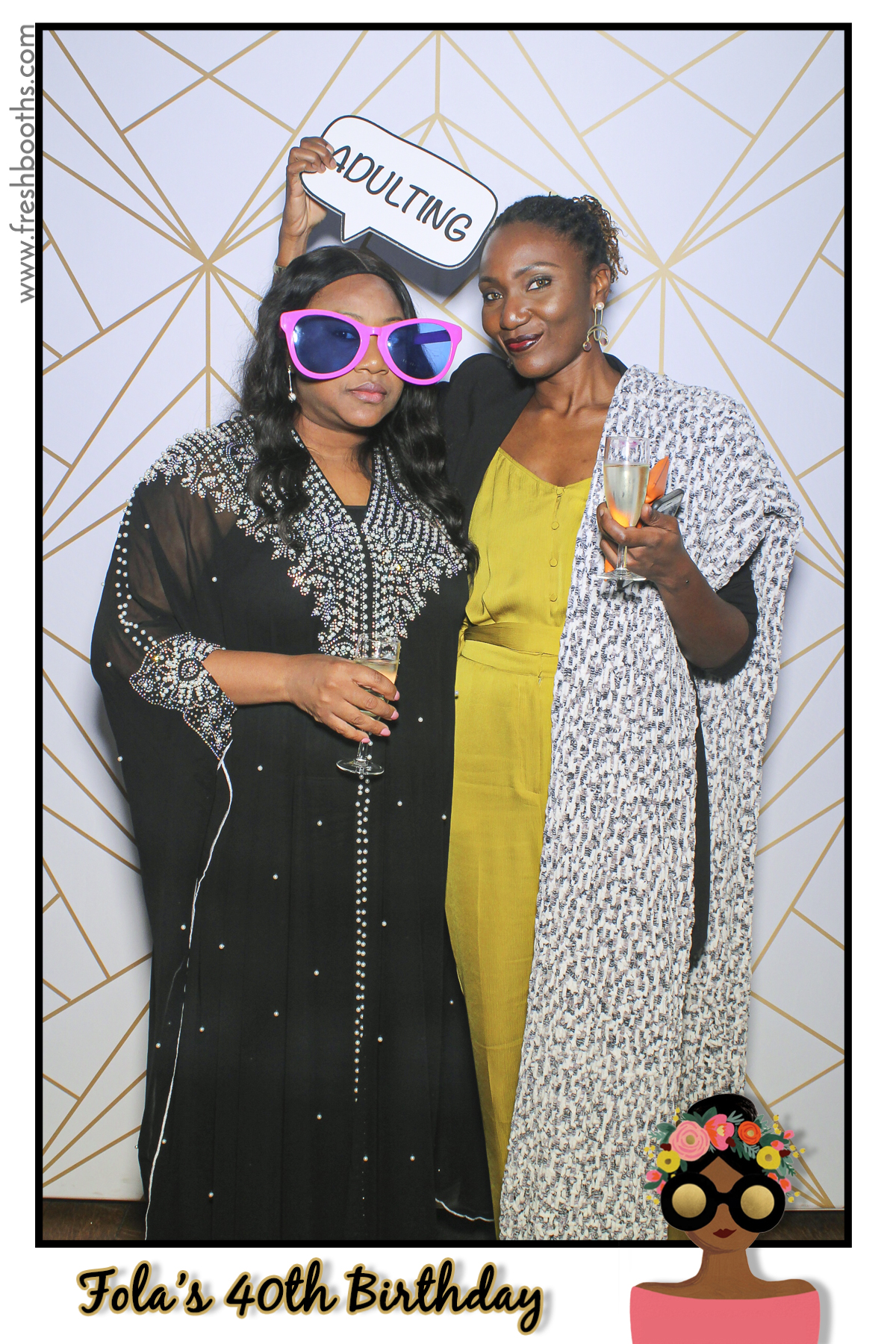 Fola's 40th Birthday Party - Selfie Mirror | View more photos from the event at gallery.freshbooths.com/u/FreshBooths/Folas-40th-Birthday-Party-Selfie-Mirror