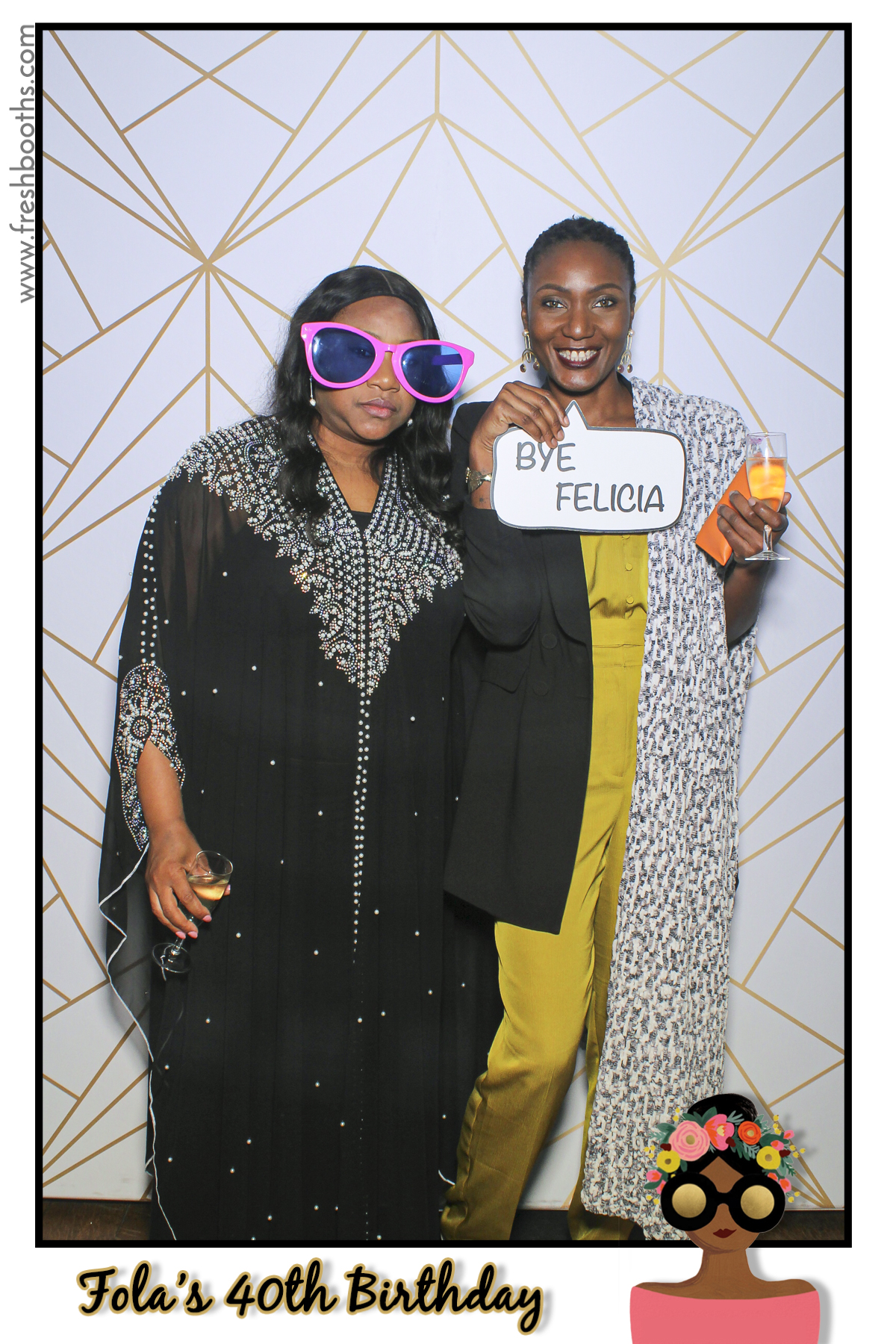 Fola's 40th Birthday Party - Selfie Mirror | View more photos from the event at gallery.freshbooths.com/u/FreshBooths/Folas-40th-Birthday-Party-Selfie-Mirror