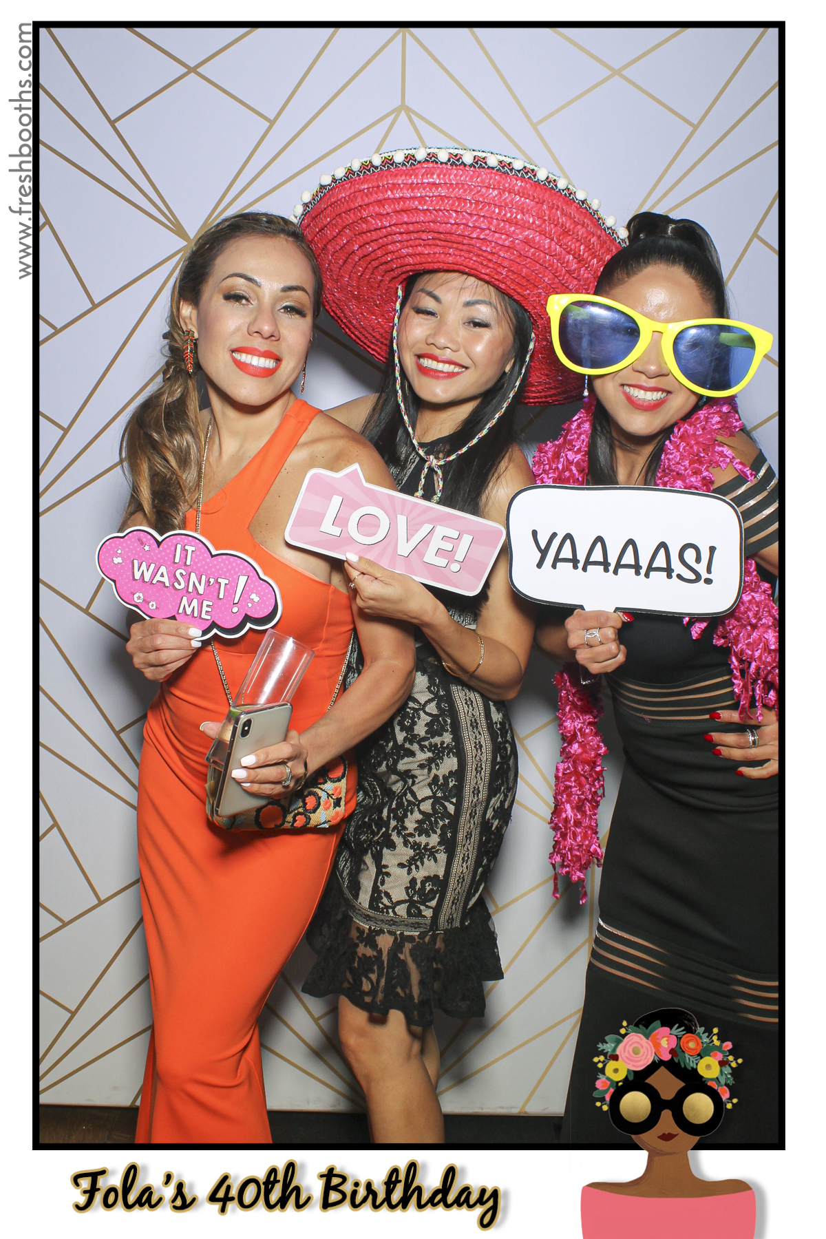 Fola's 40th Birthday Party - Selfie Mirror | View more photos from the event at gallery.freshbooths.com/u/FreshBooths/Folas-40th-Birthday-Party-Selfie-Mirror