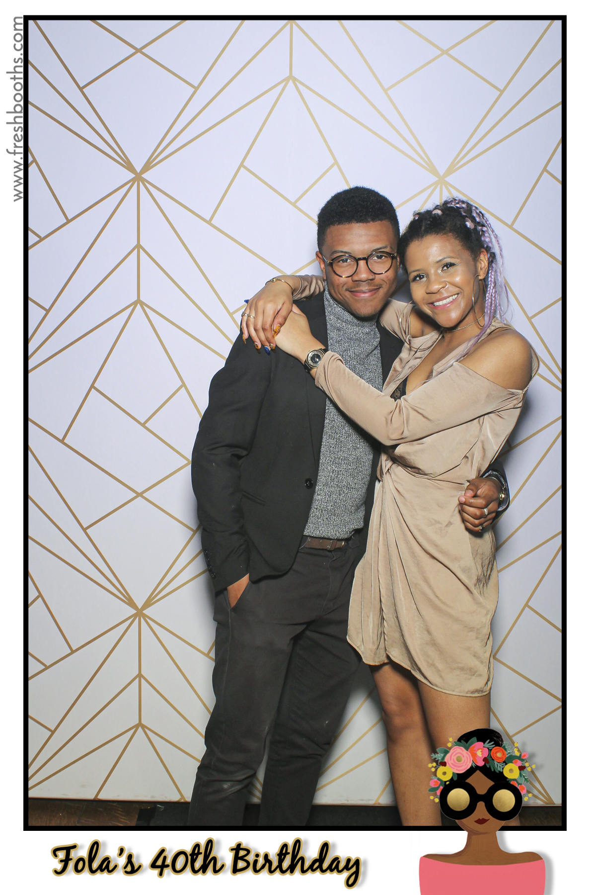 Fola's 40th Birthday Party - Selfie Mirror | View more photos from the event at gallery.freshbooths.com/u/FreshBooths/Folas-40th-Birthday-Party-Selfie-Mirror