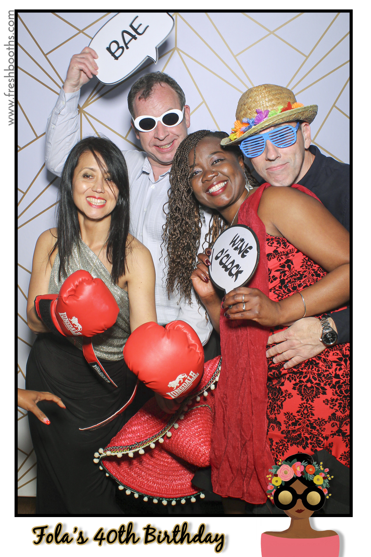 Fola's 40th Birthday Party - Selfie Mirror | View more photos from the event at gallery.freshbooths.com/u/FreshBooths/Folas-40th-Birthday-Party-Selfie-Mirror
