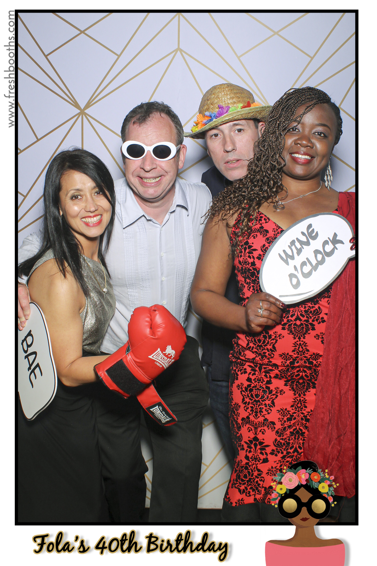 Fola's 40th Birthday Party - Selfie Mirror | View more photos from the event at gallery.freshbooths.com/u/FreshBooths/Folas-40th-Birthday-Party-Selfie-Mirror