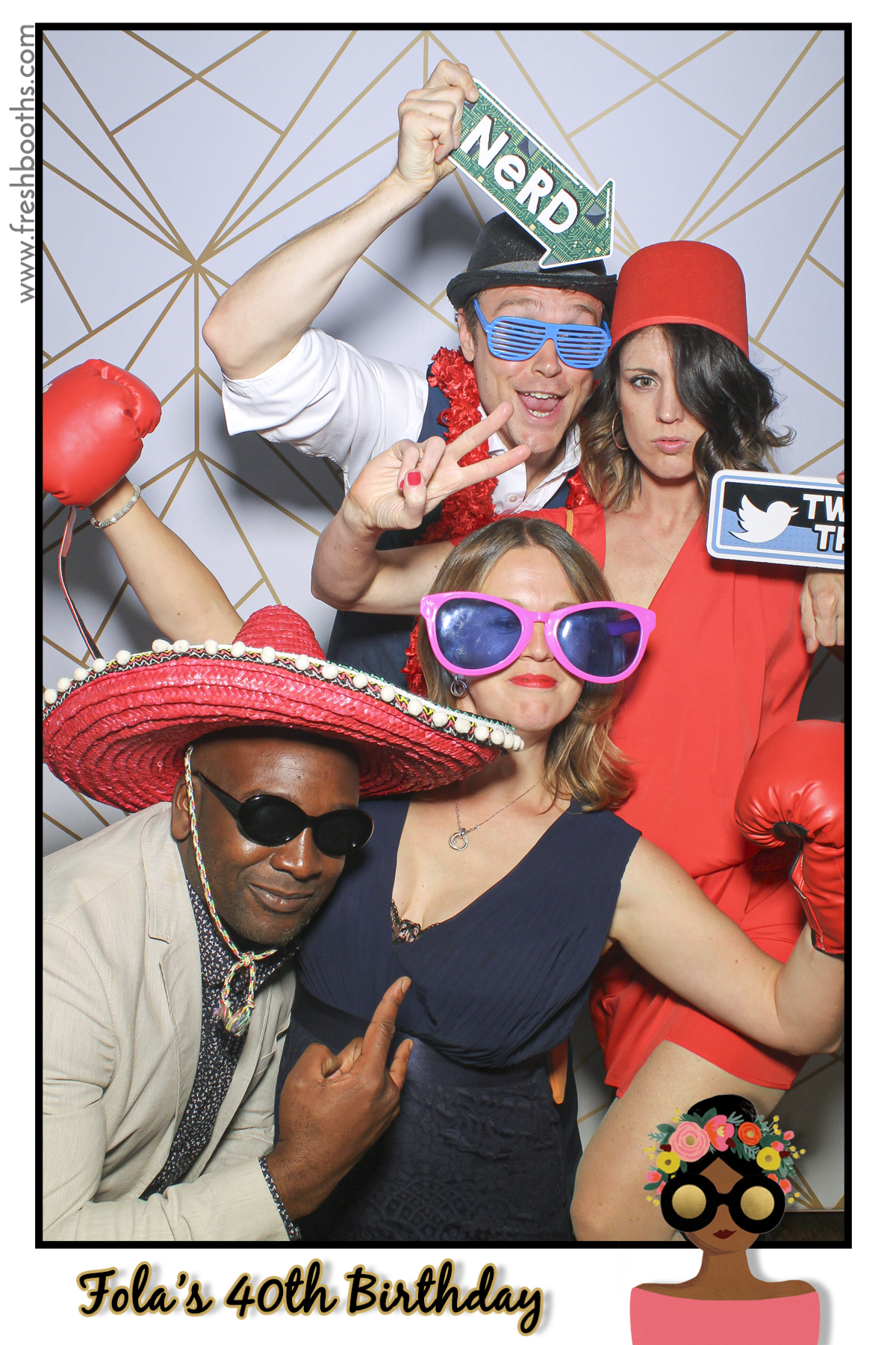 Fola's 40th Birthday Party - Selfie Mirror | View more photos from the event at gallery.freshbooths.com/u/FreshBooths/Folas-40th-Birthday-Party-Selfie-Mirror