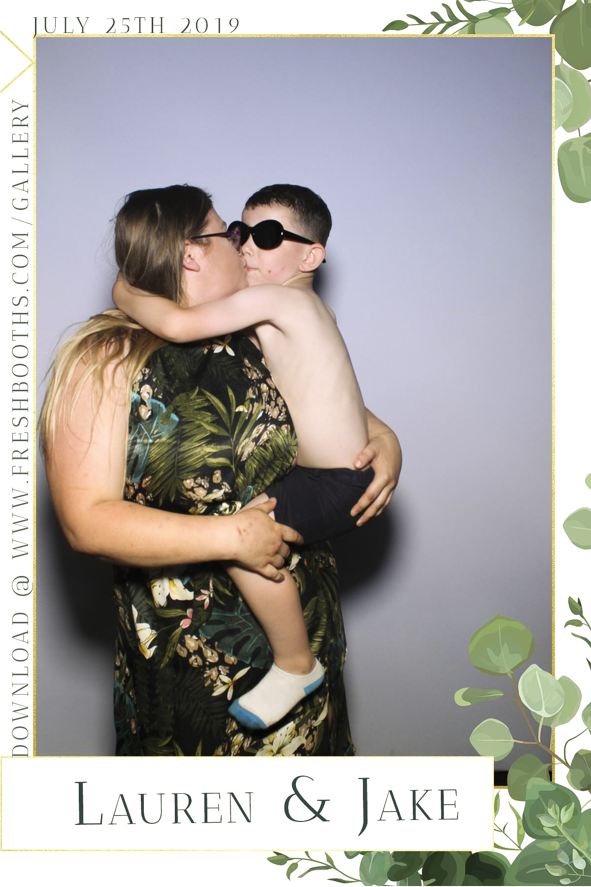 Johnson Wedding - Selfie Mirror | View more photos from the event at gallery.freshbooths.com/u/FreshBooths/Johnson-Wedding-Selfie-Mirror