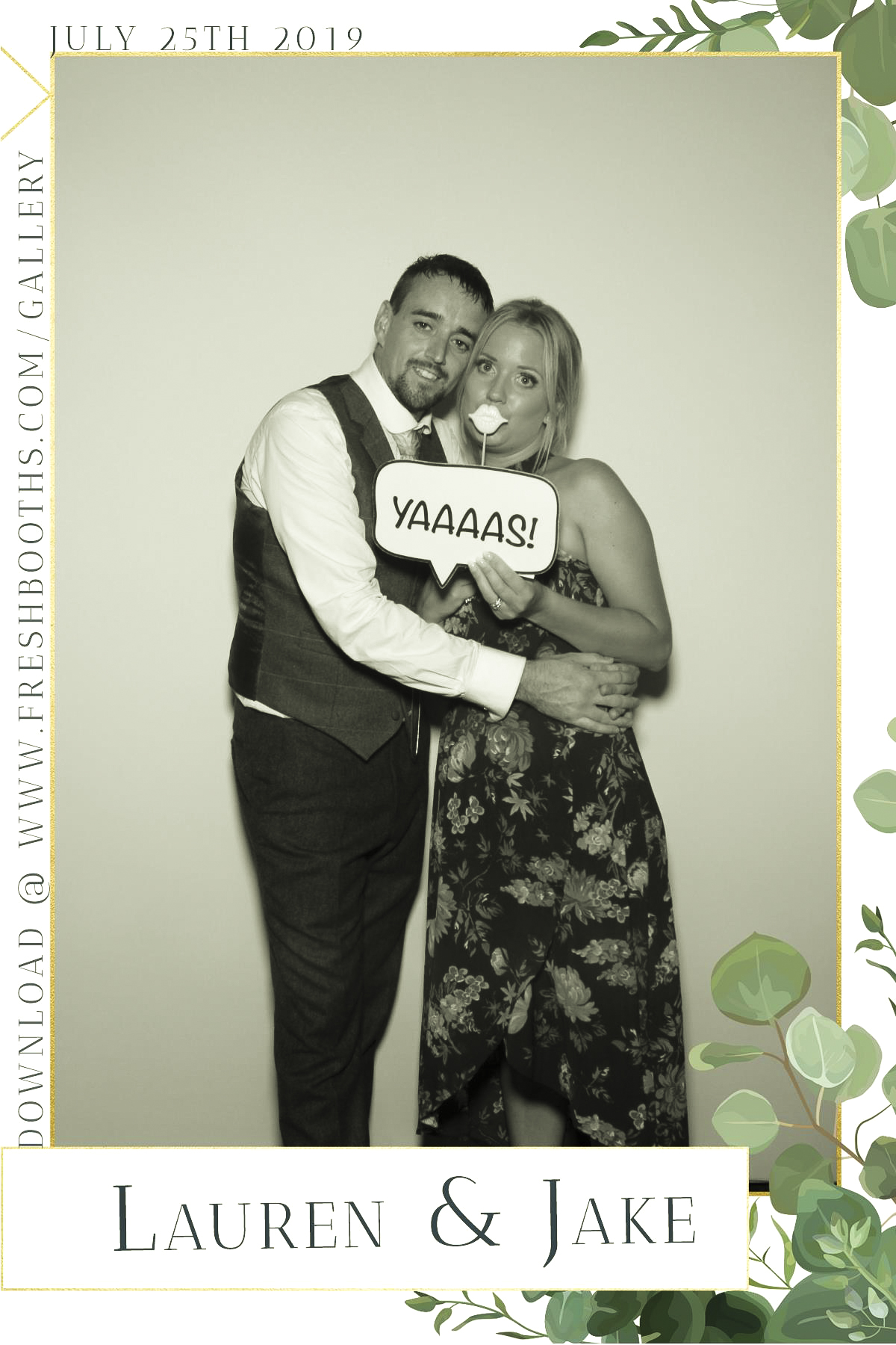 Johnson Wedding - Selfie Mirror | View more photos from the event at gallery.freshbooths.com/u/FreshBooths/Johnson-Wedding-Selfie-Mirror