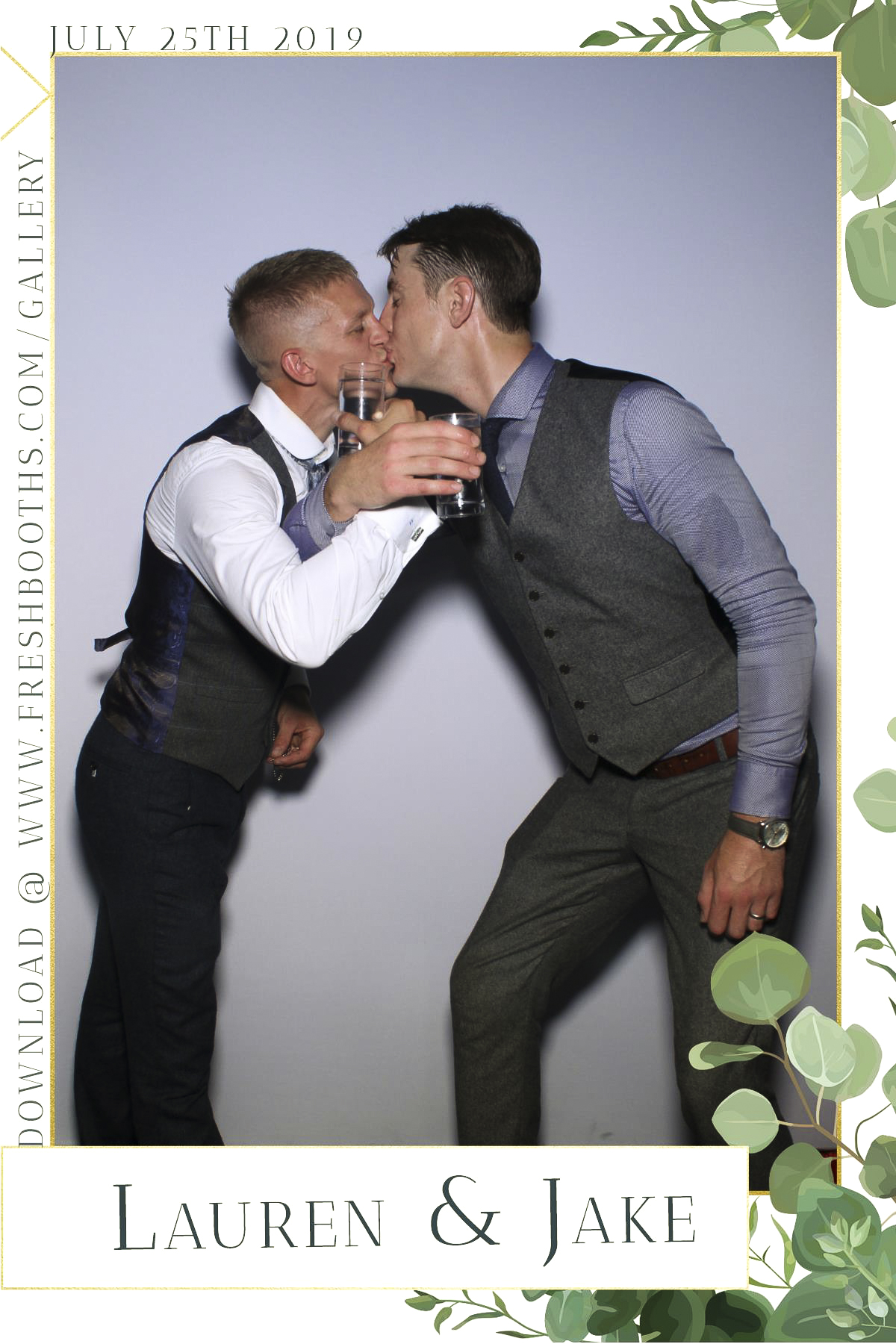 Johnson Wedding - Selfie Mirror | View more photos from the event at gallery.freshbooths.com/u/FreshBooths/Johnson-Wedding-Selfie-Mirror