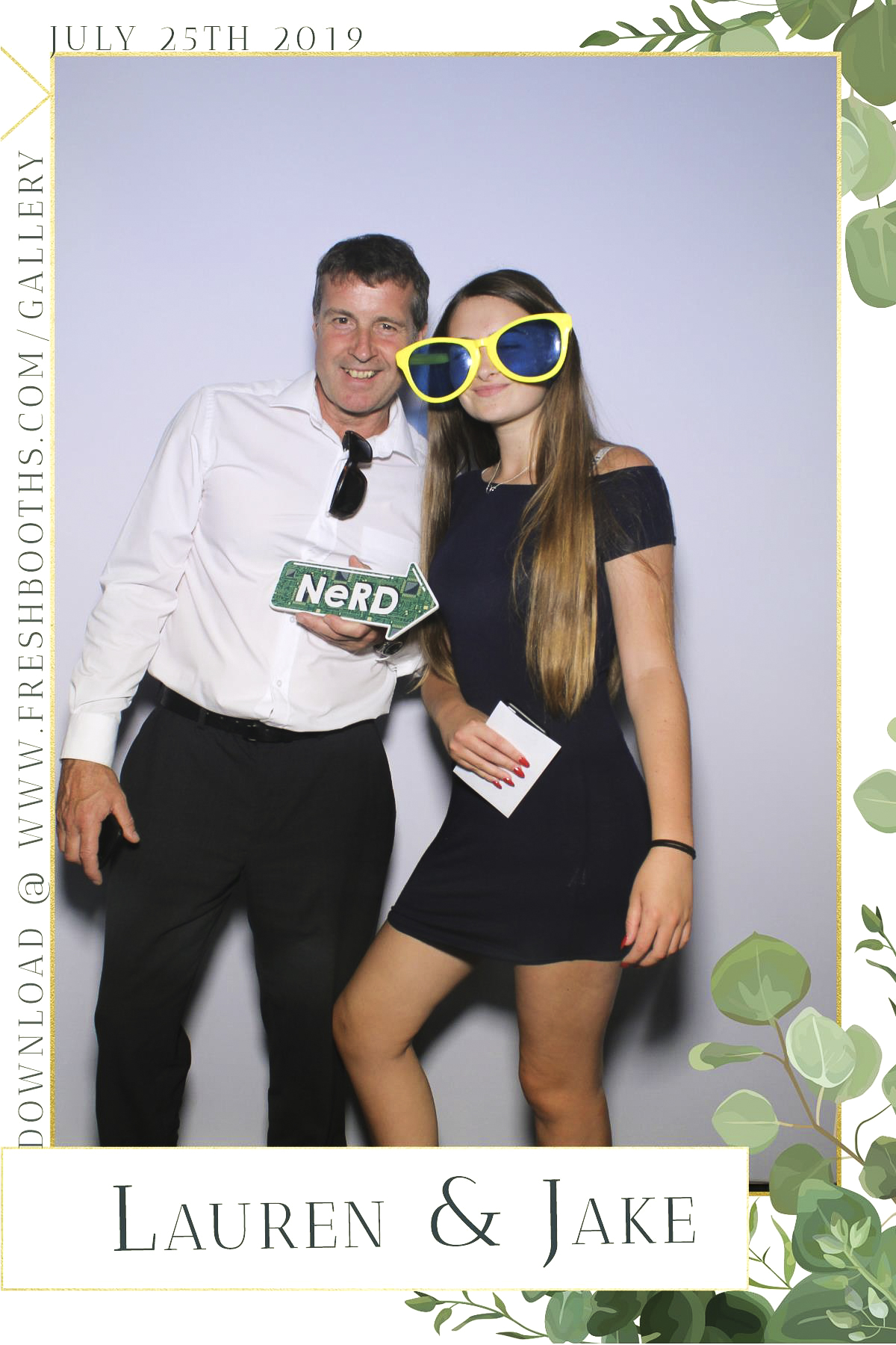 Johnson Wedding - Selfie Mirror | View more photos from the event at gallery.freshbooths.com/u/FreshBooths/Johnson-Wedding-Selfie-Mirror