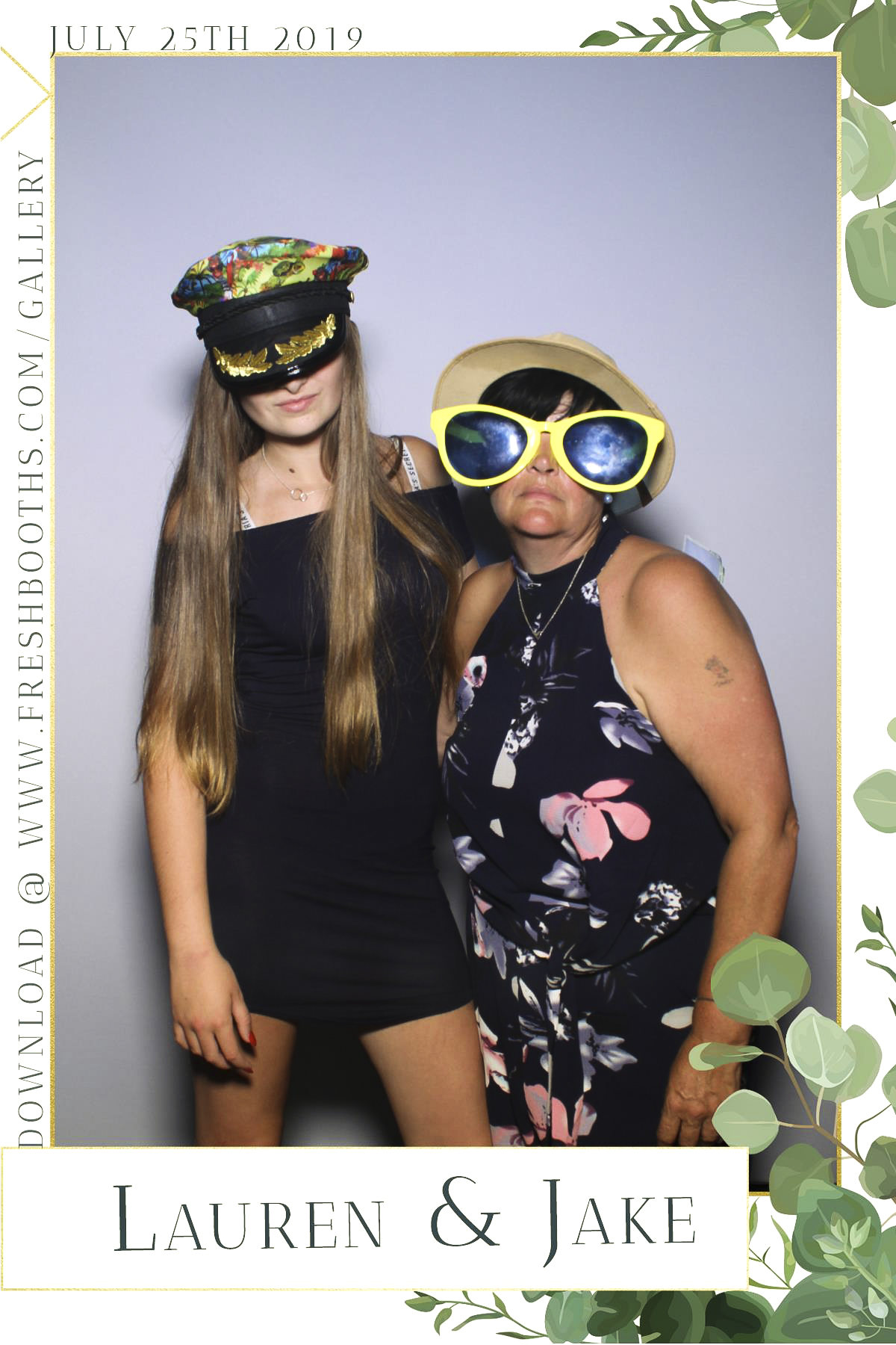 Johnson Wedding - Selfie Mirror | View more photos from the event at gallery.freshbooths.com/u/FreshBooths/Johnson-Wedding-Selfie-Mirror