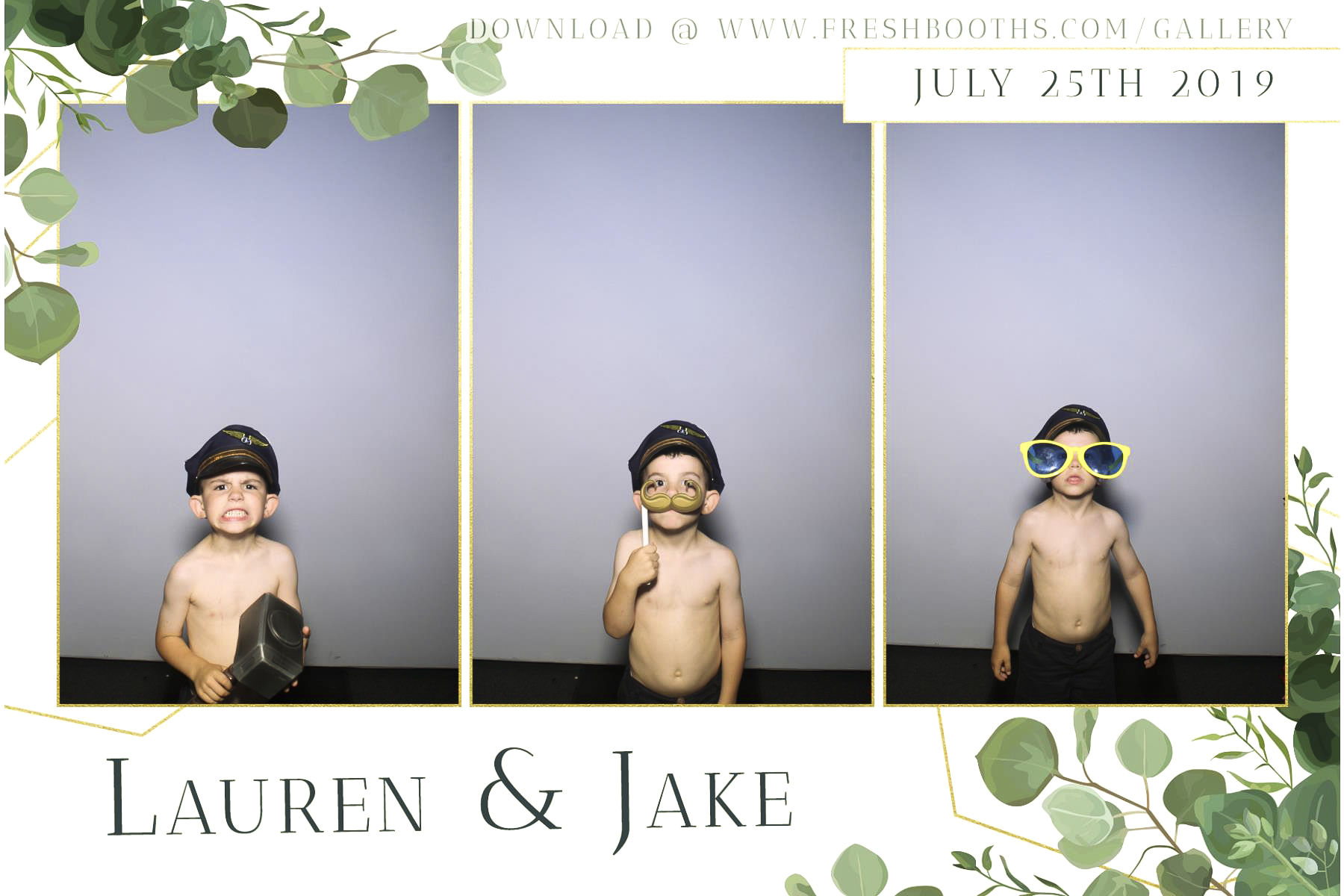 Johnson Wedding - Selfie Mirror | View more photos from the event at gallery.freshbooths.com/u/FreshBooths/Johnson-Wedding-Selfie-Mirror
