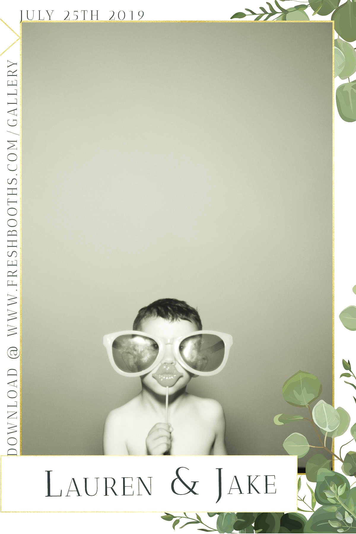 Johnson Wedding - Selfie Mirror | View more photos from the event at gallery.freshbooths.com/u/FreshBooths/Johnson-Wedding-Selfie-Mirror
