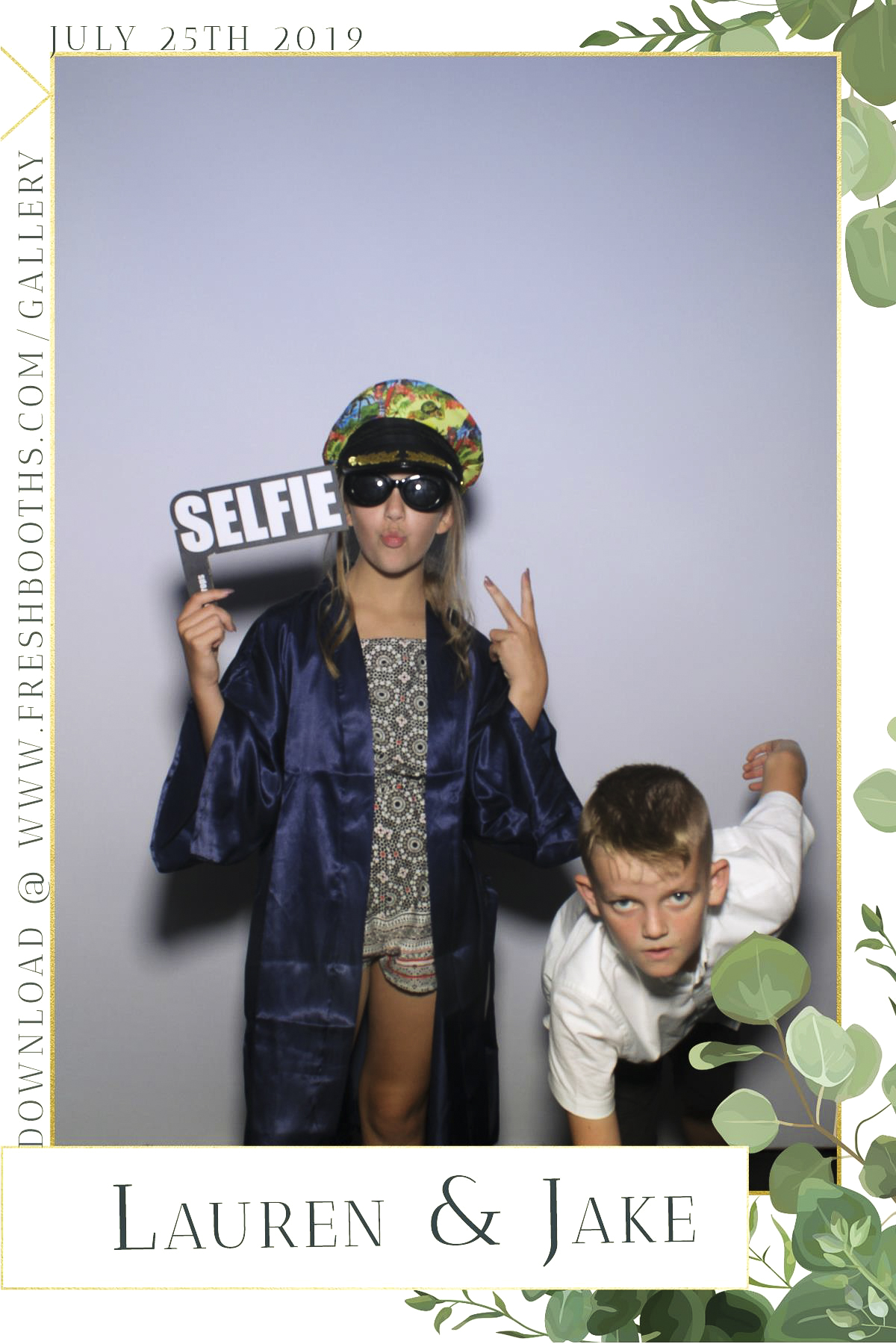 Johnson Wedding - Selfie Mirror | View more photos from the event at gallery.freshbooths.com/u/FreshBooths/Johnson-Wedding-Selfie-Mirror