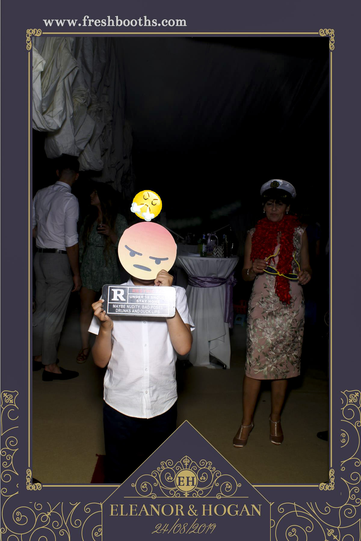 Mallinson Wedding - Selfie Mirror | View more photos from the event at gallery.freshbooths.com/u/FreshBooths/Mallinson-Wedding-Selfie-Mirror