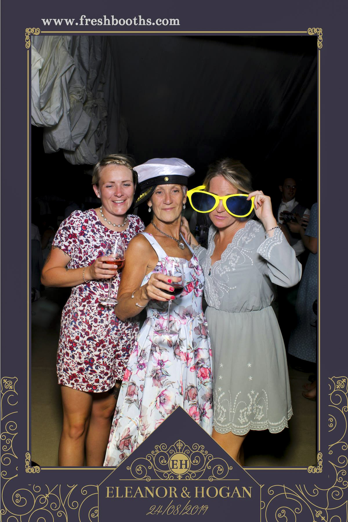 Mallinson Wedding - Selfie Mirror | View more photos from the event at gallery.freshbooths.com/u/FreshBooths/Mallinson-Wedding-Selfie-Mirror